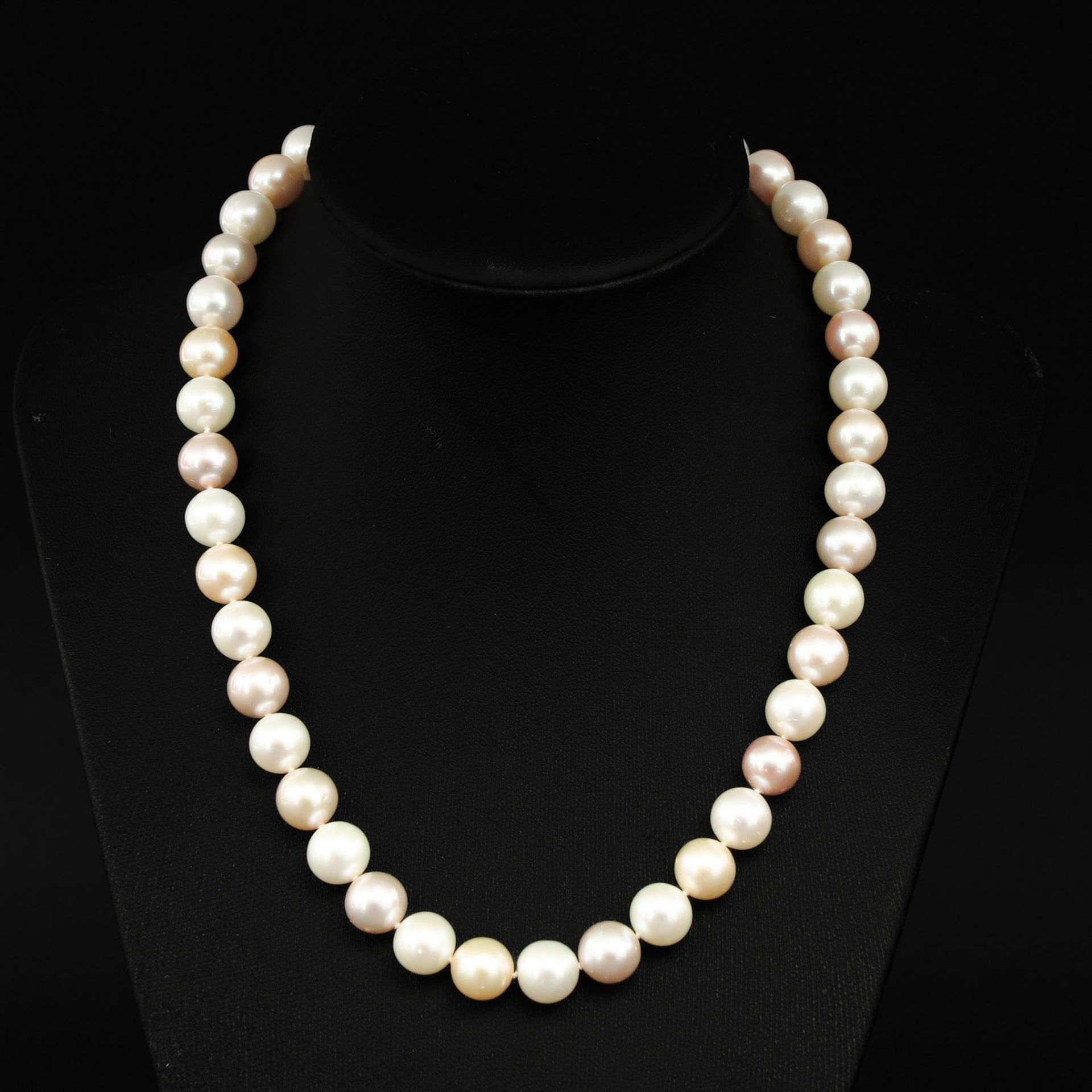 A Single Strand Pearl Necklace