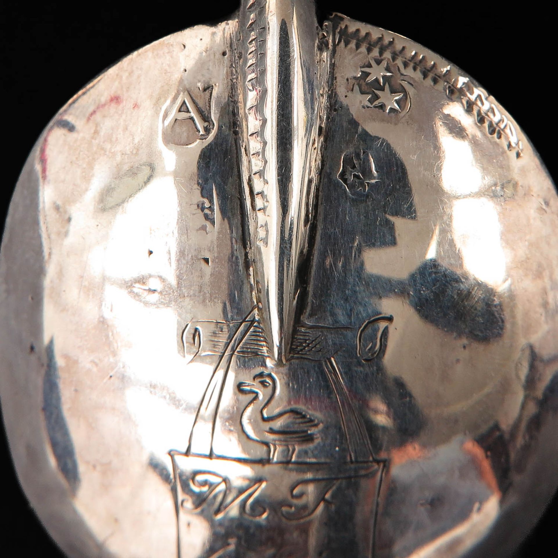 A Collection of 4 Silver Spoons - Image 7 of 10
