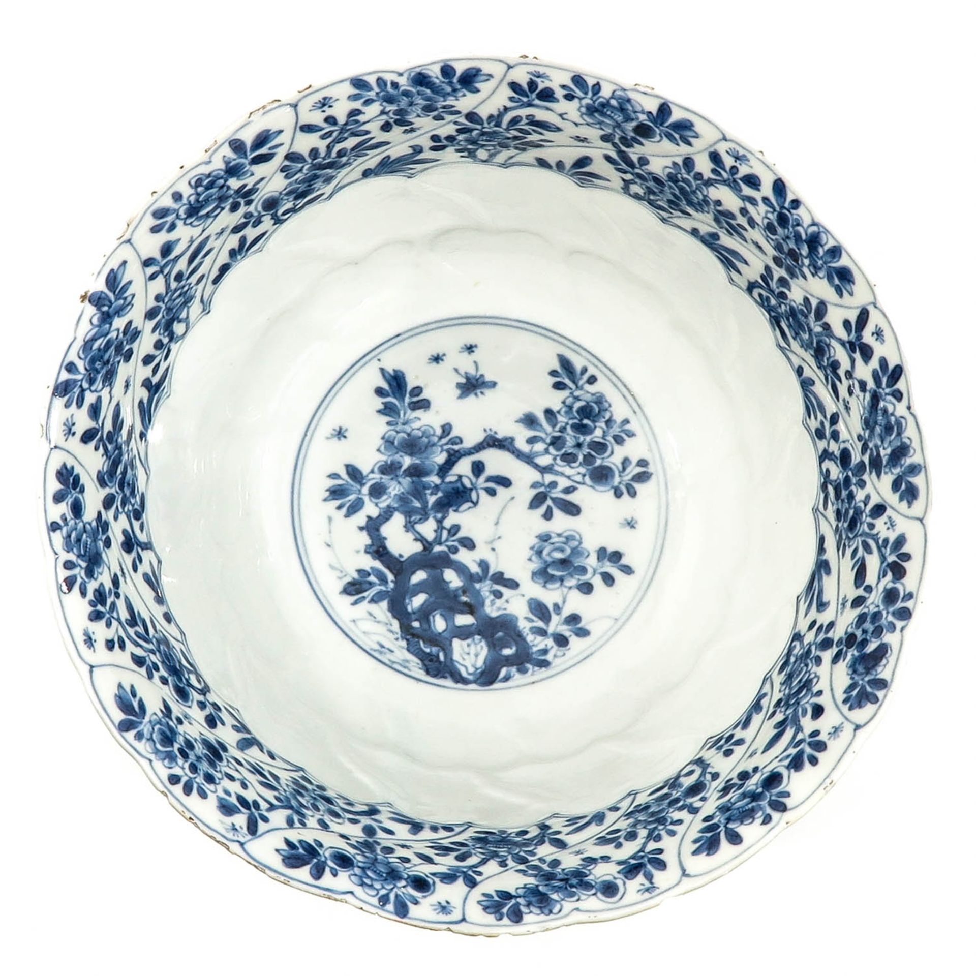 A Blue and White Bowl - Image 5 of 10