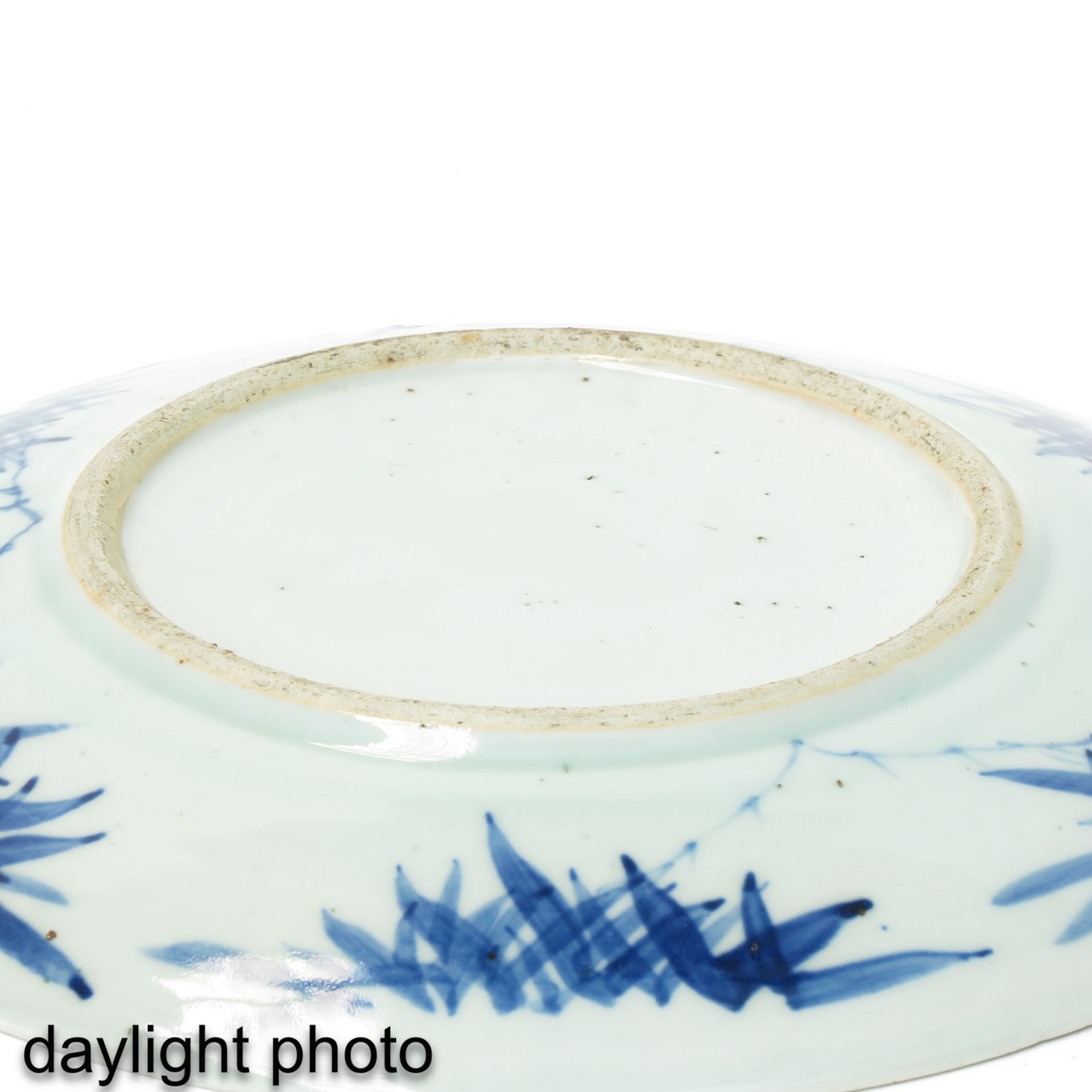 A Blue and White Serving Plate - Bild 4 aus 5