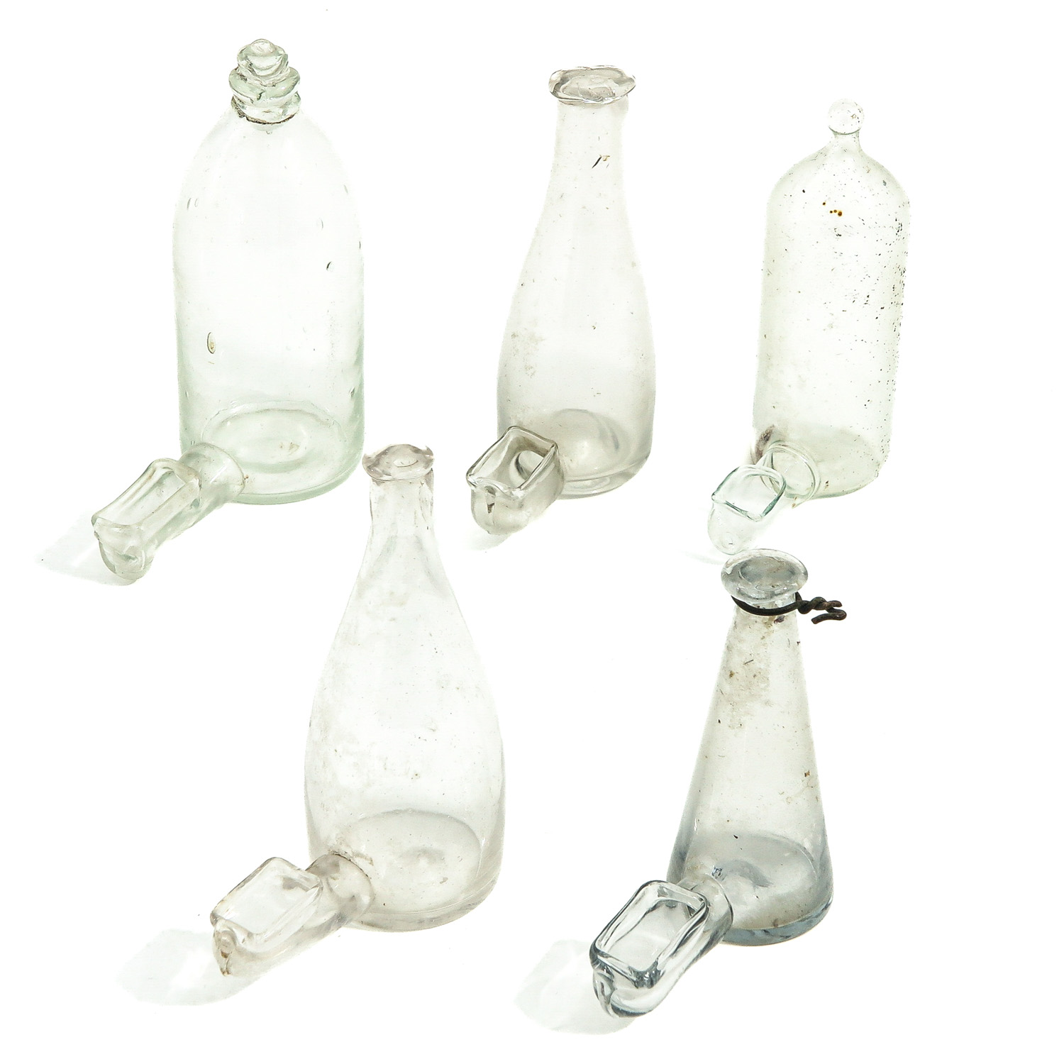 A Collection of Glass Bird Drinking Bottles - Image 8 of 9