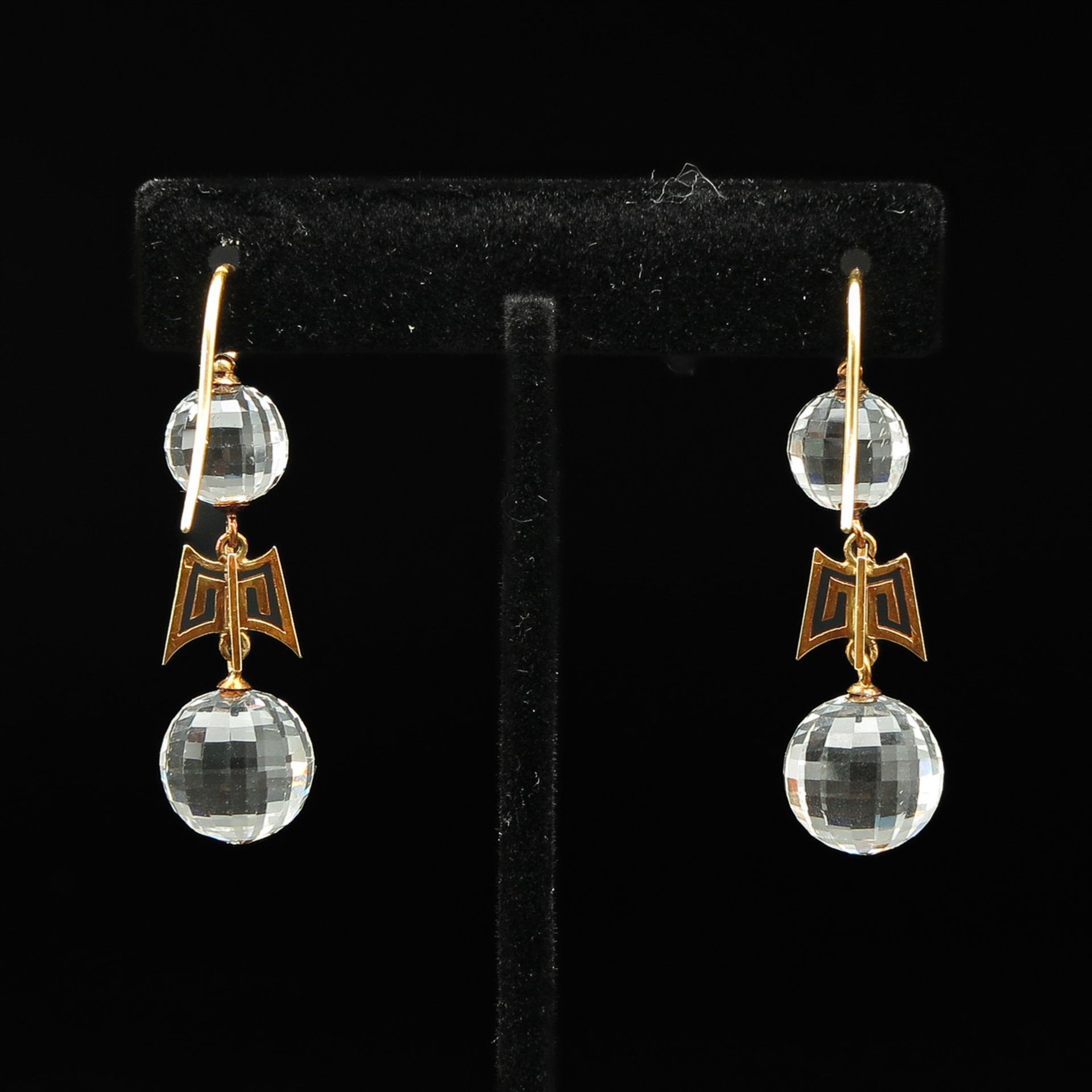 A Pair of Earring Set with Rock Crystal - Image 2 of 4
