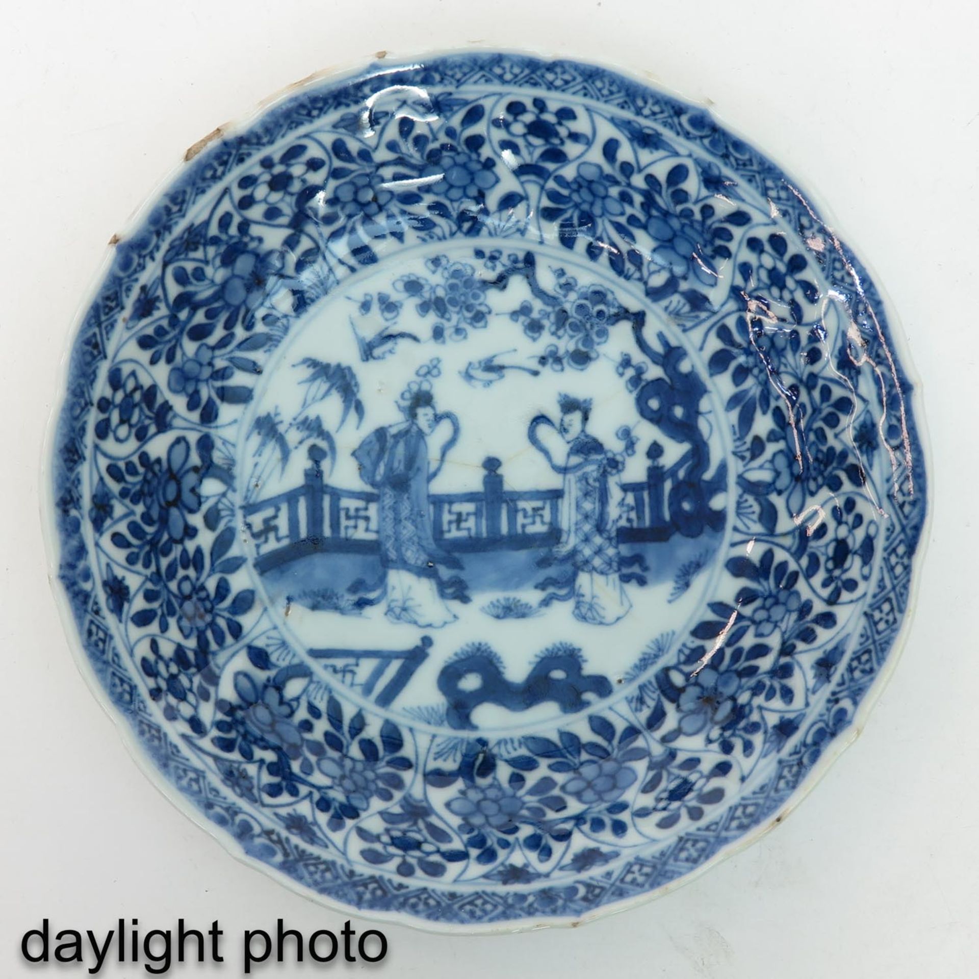 A Small Blue and White Plate - Image 3 of 5