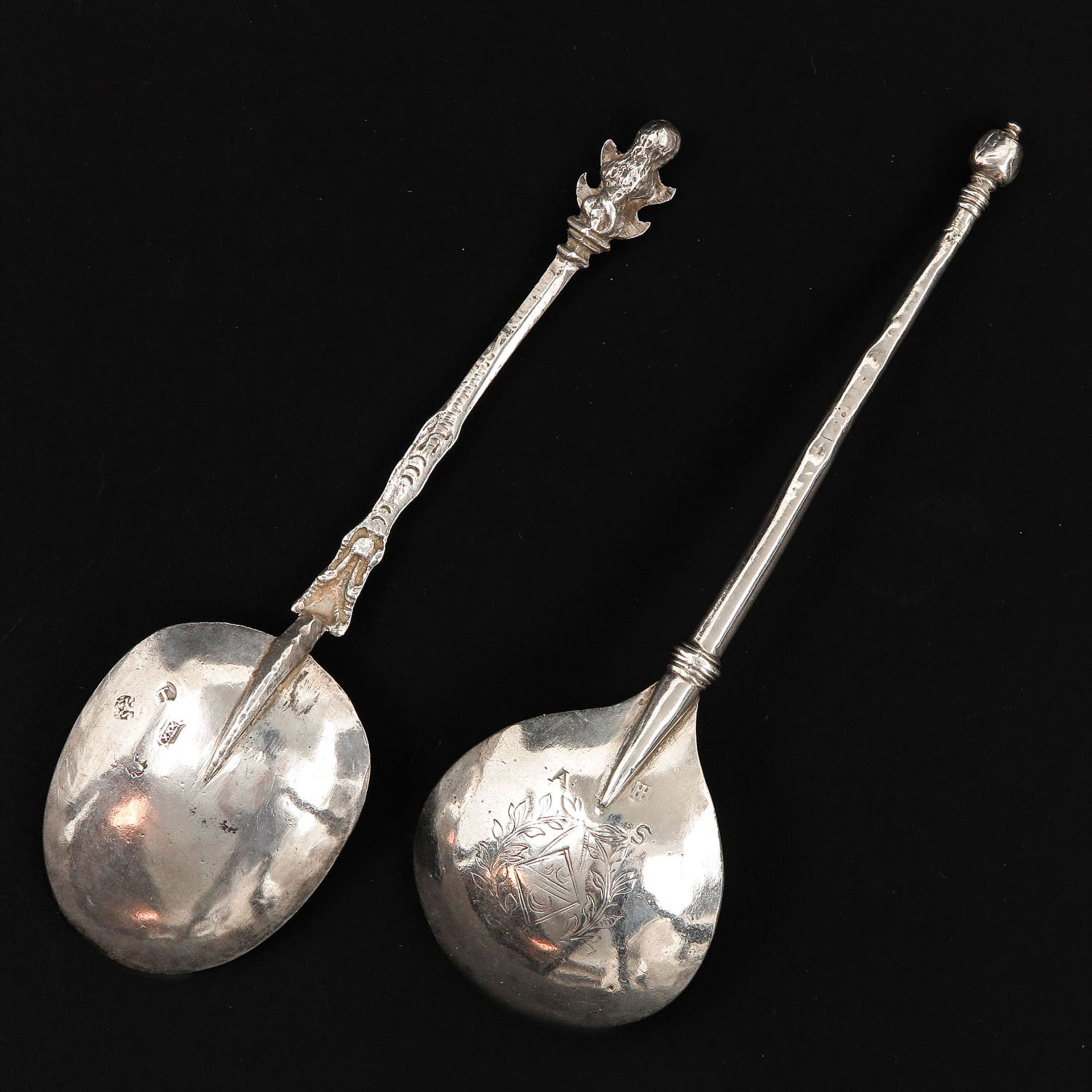 A Collection of 4 Silver Spoons - Image 6 of 10