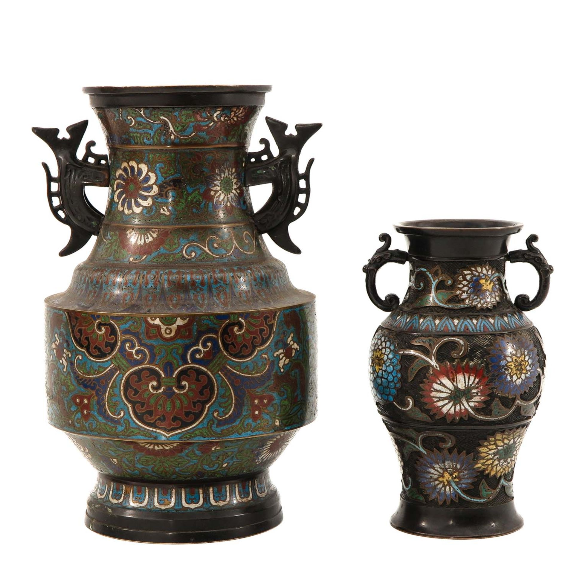 A Lot of 2 Cloisonne Vases - Image 3 of 10