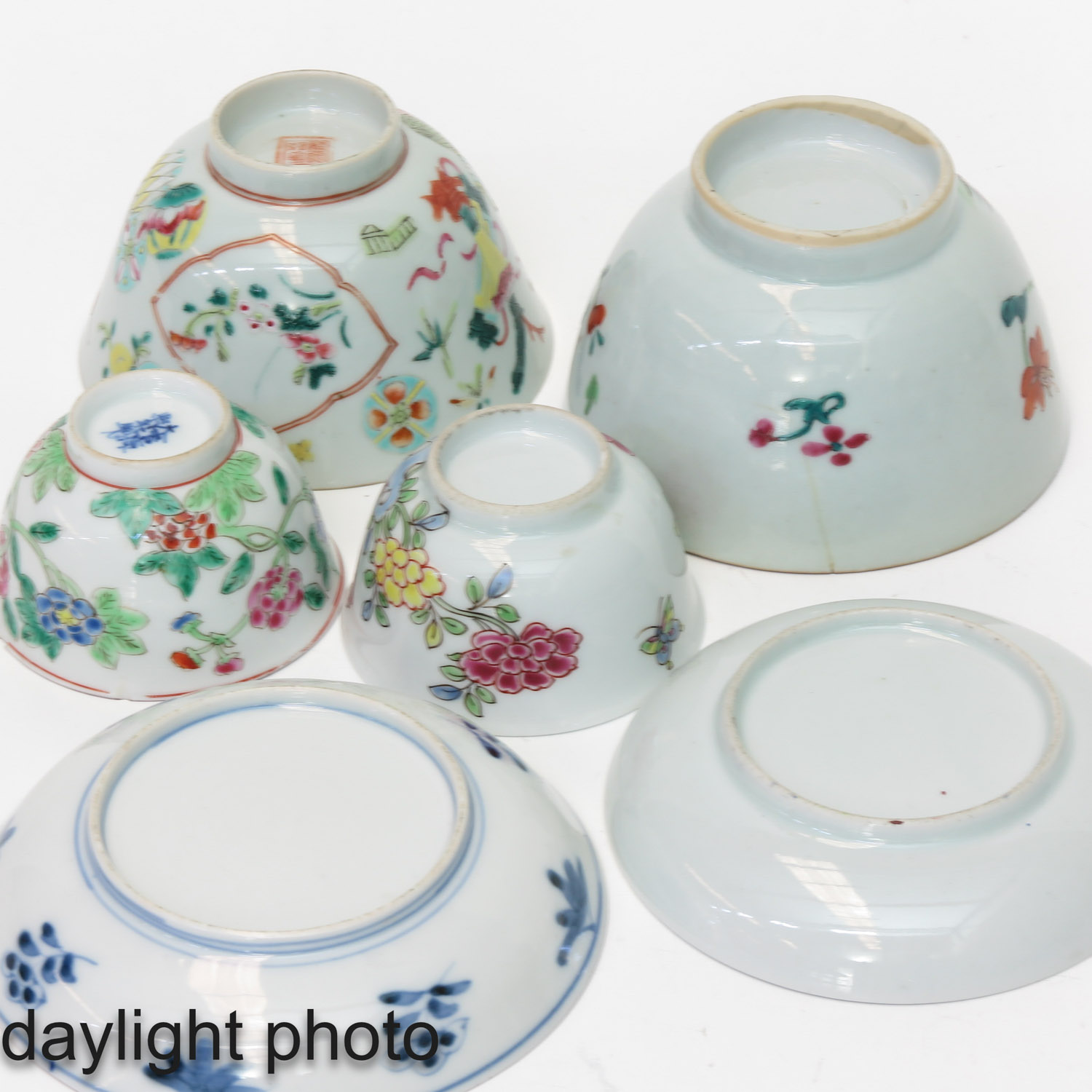 A Collection of Cups and Saucers - Image 10 of 10