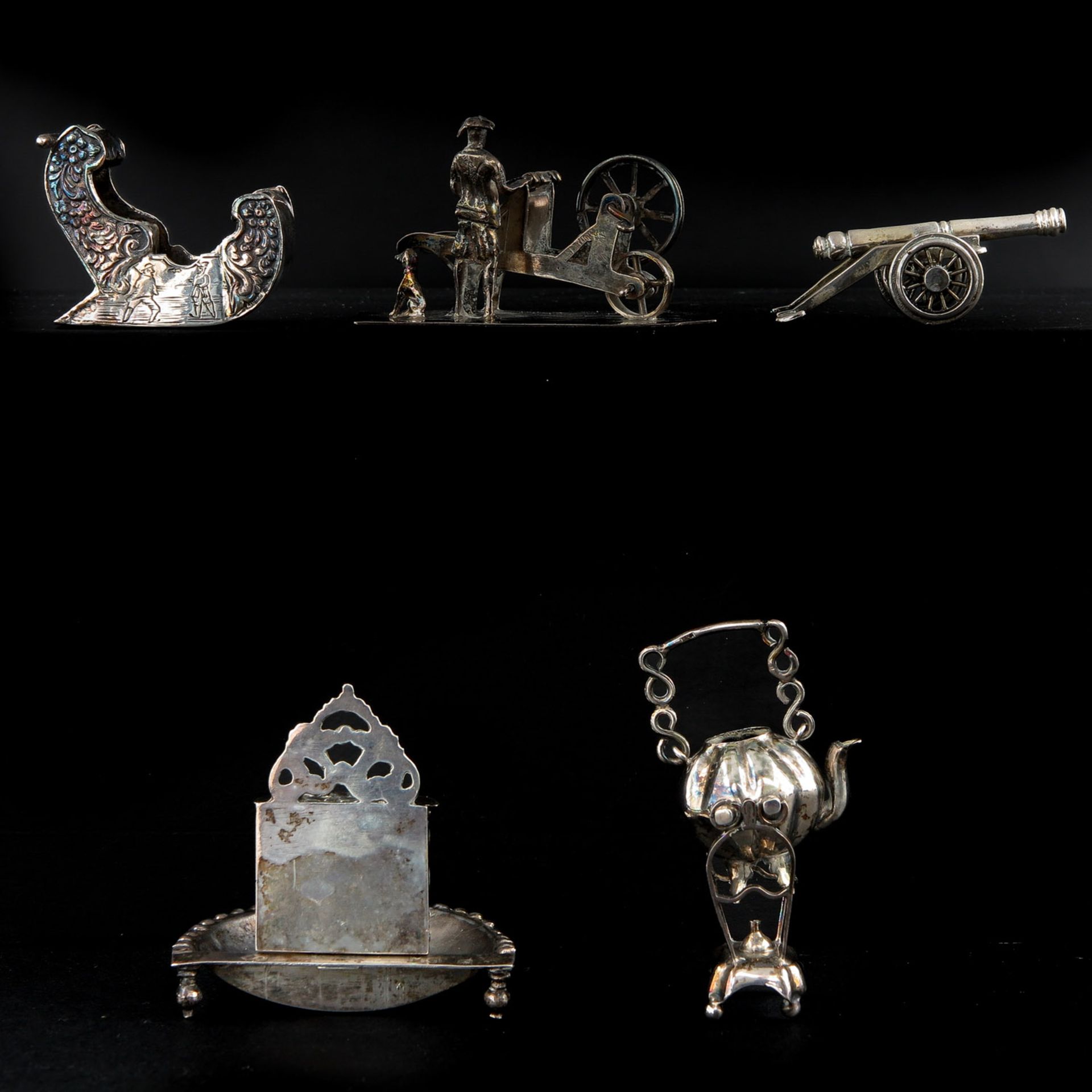 A Collection of 5 Silver Miniatures - Image 3 of 10