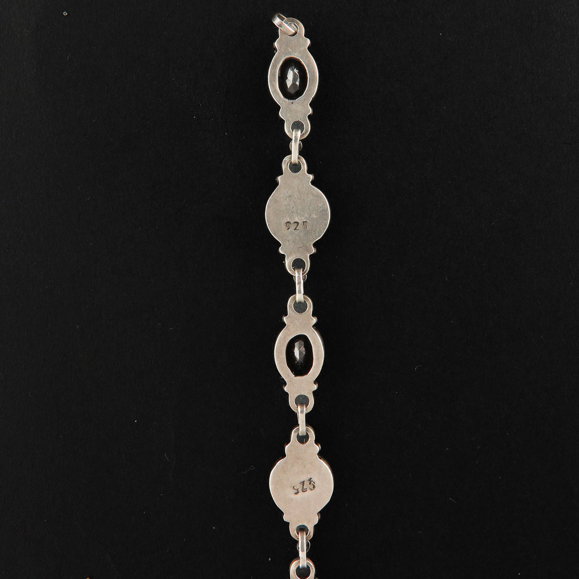 A Silver Garnet Bracelet - Image 4 of 5