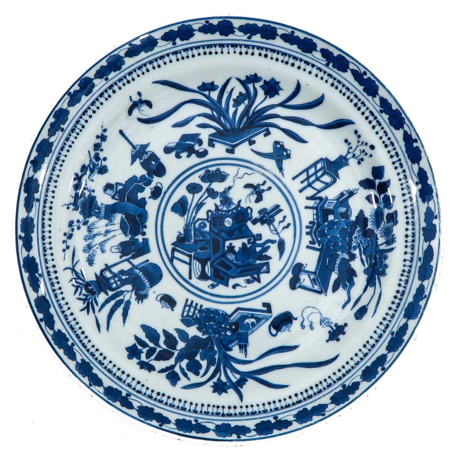 A Collection of 3 Blue and White Plates - Image 7 of 10