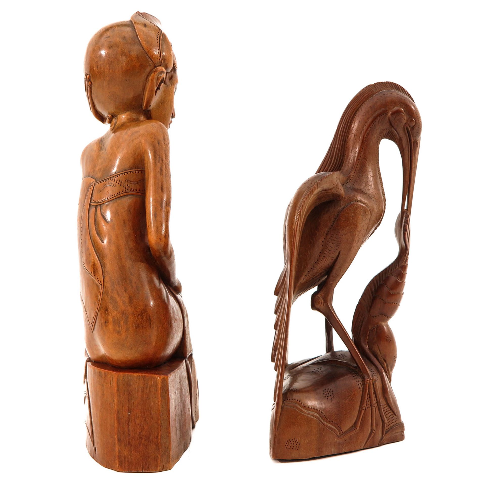 A Lot of 2 Carved Wood Sculptures - Image 4 of 10