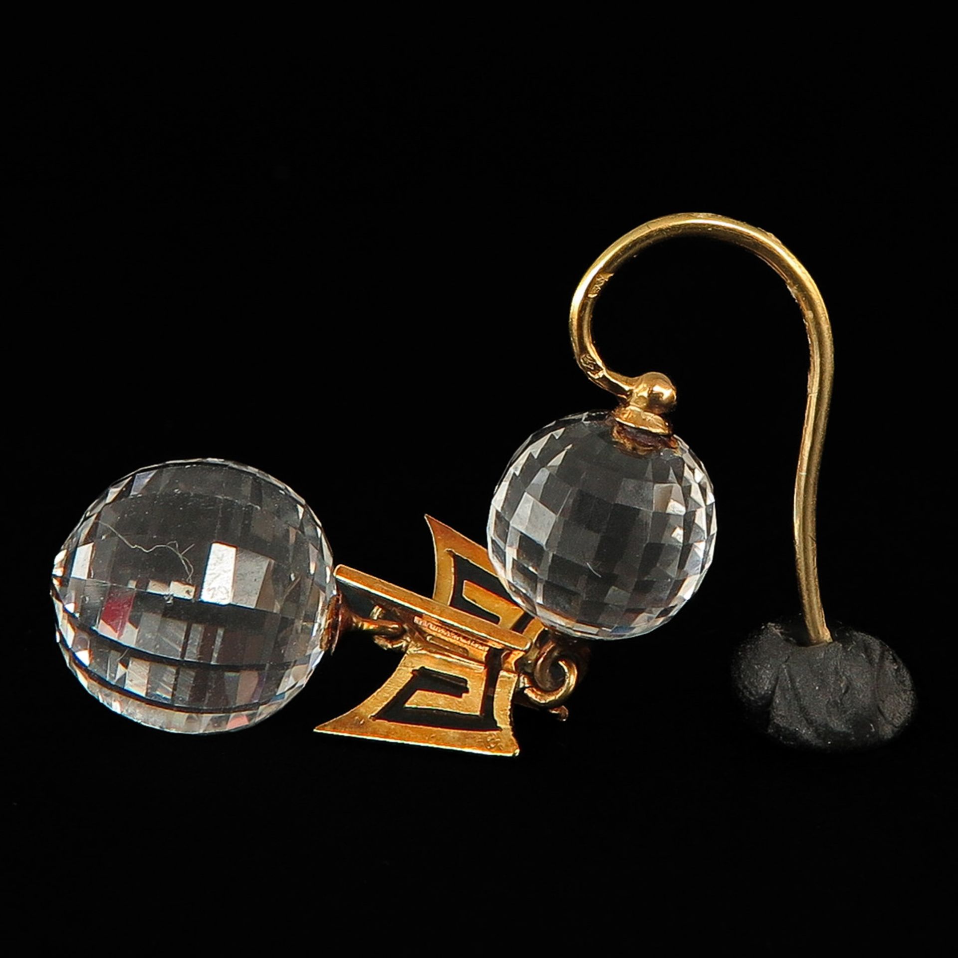 A Pair of Earring Set with Rock Crystal - Image 3 of 4