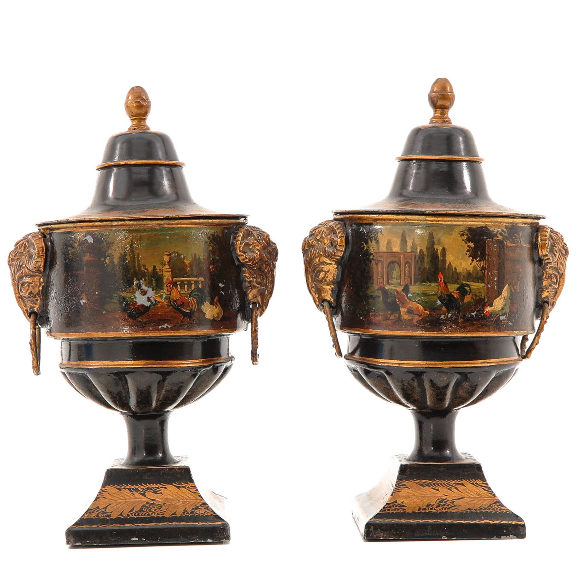 A Pair of Dutch 18th Century Chestnut Vases - Image 3 of 9