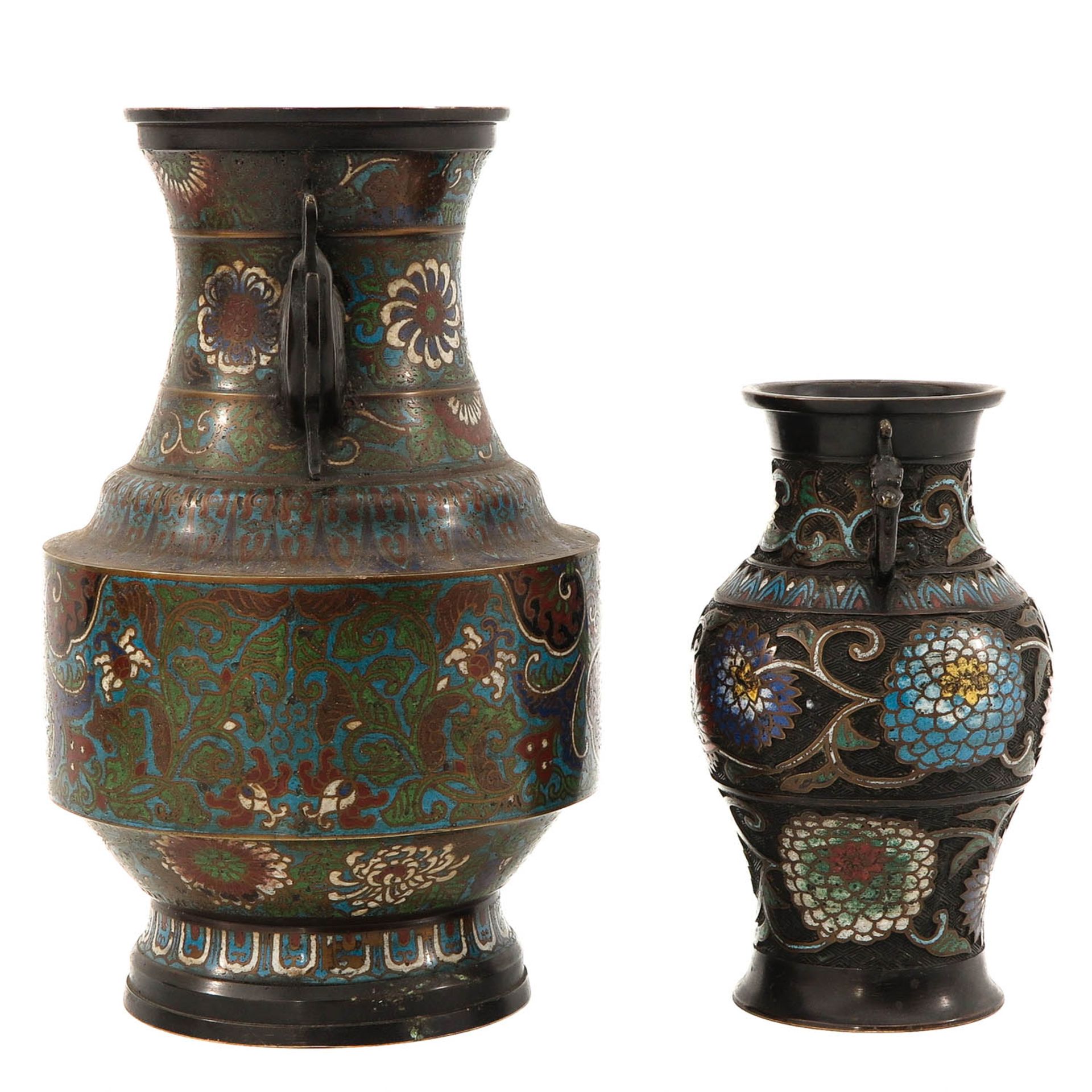 A Lot of 2 Cloisonne Vases - Image 2 of 10