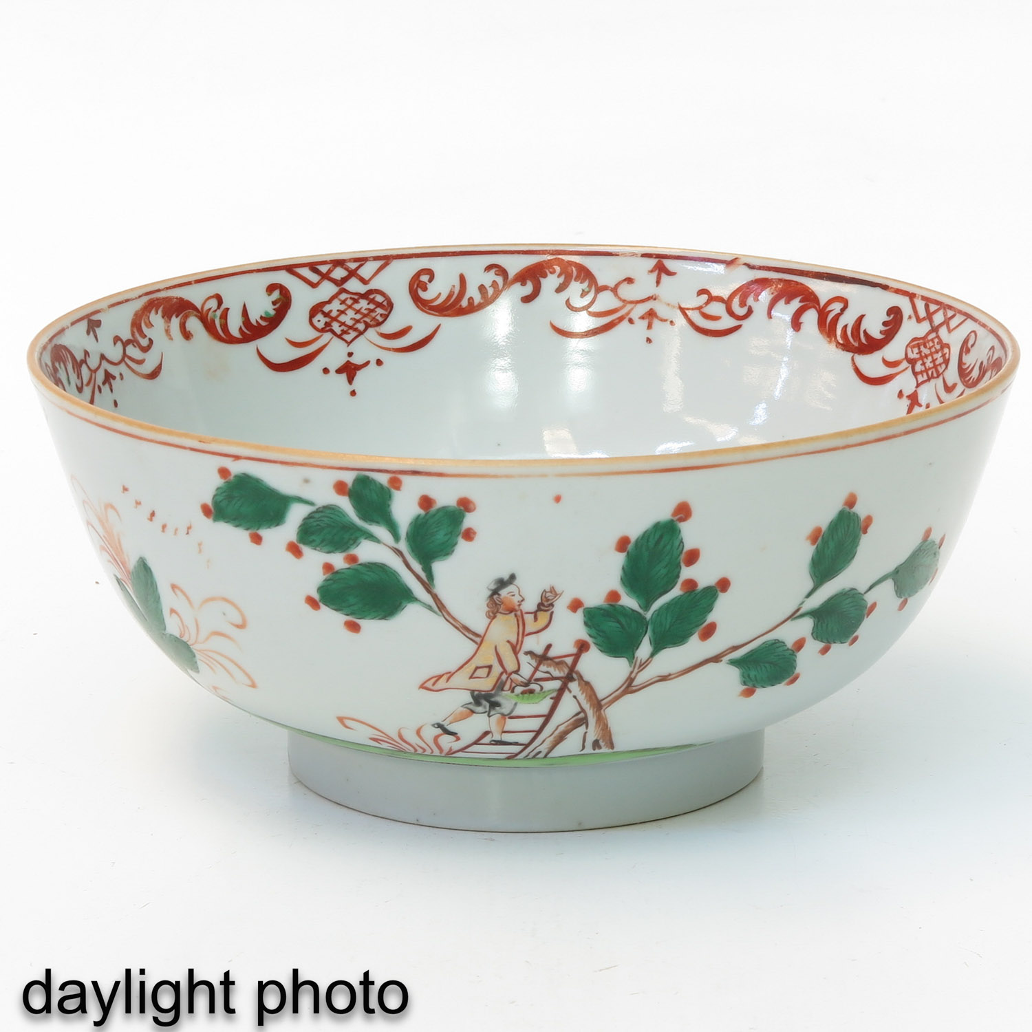 A Pair of Polychrome Decor Bowls - Image 7 of 9