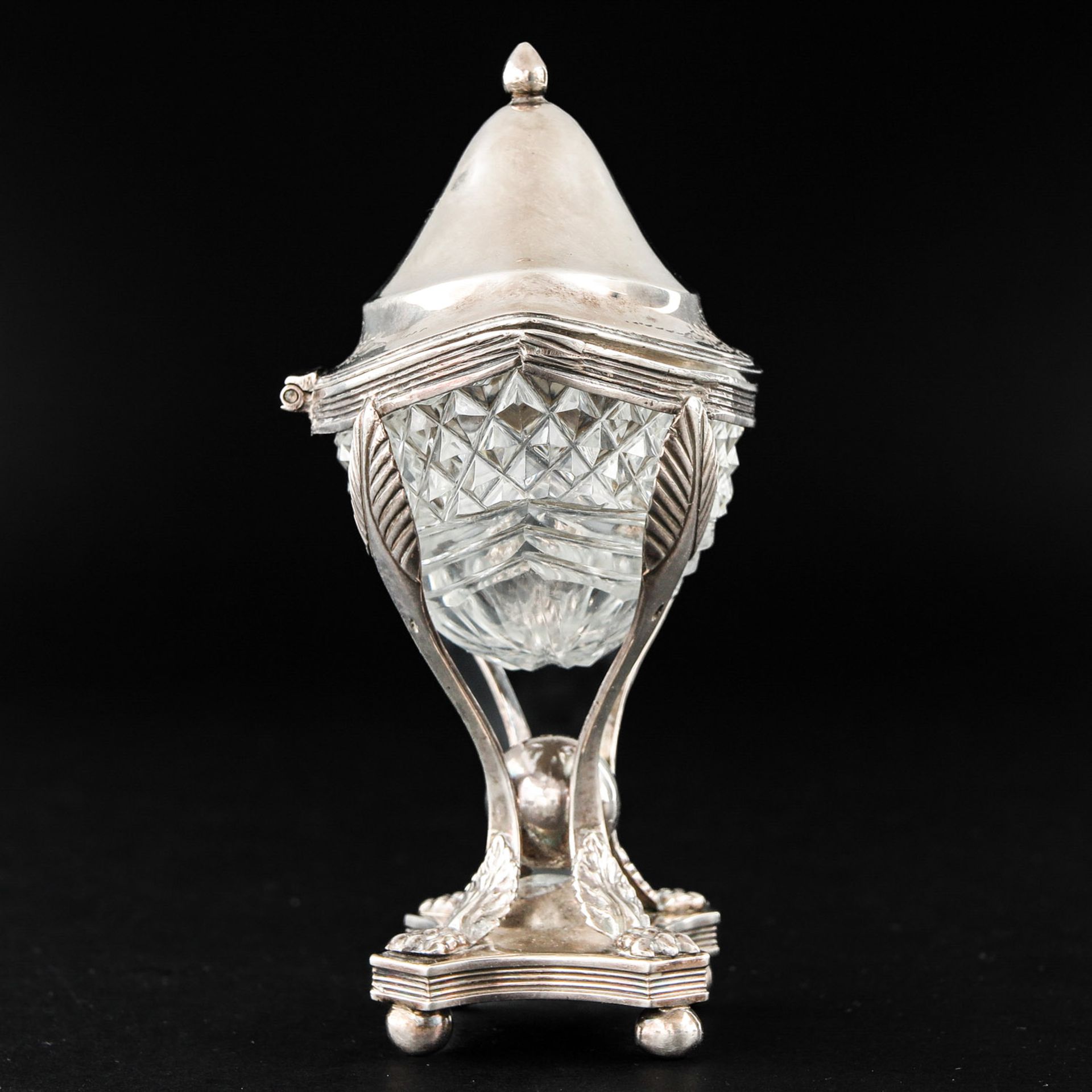 A Silver and Crystal Mustard Pot - Image 4 of 10