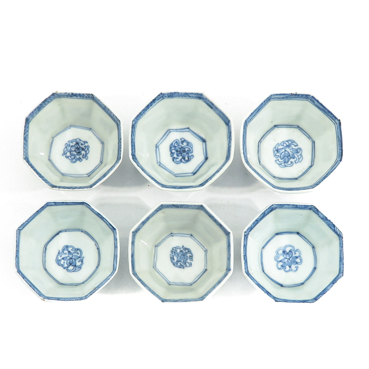 A Series of Blue and White Cups and Saucers - Image 5 of 10