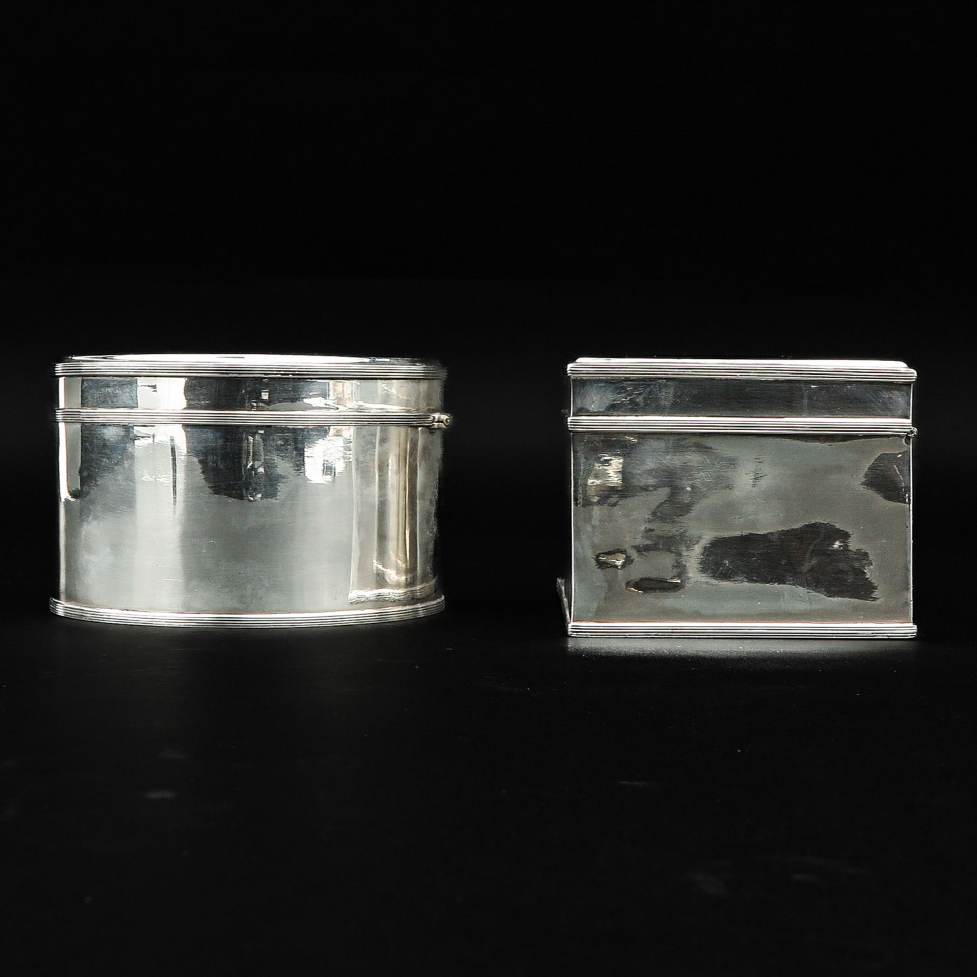 A Pair of Silver Cookie Boxes - Bild 2 aus 10