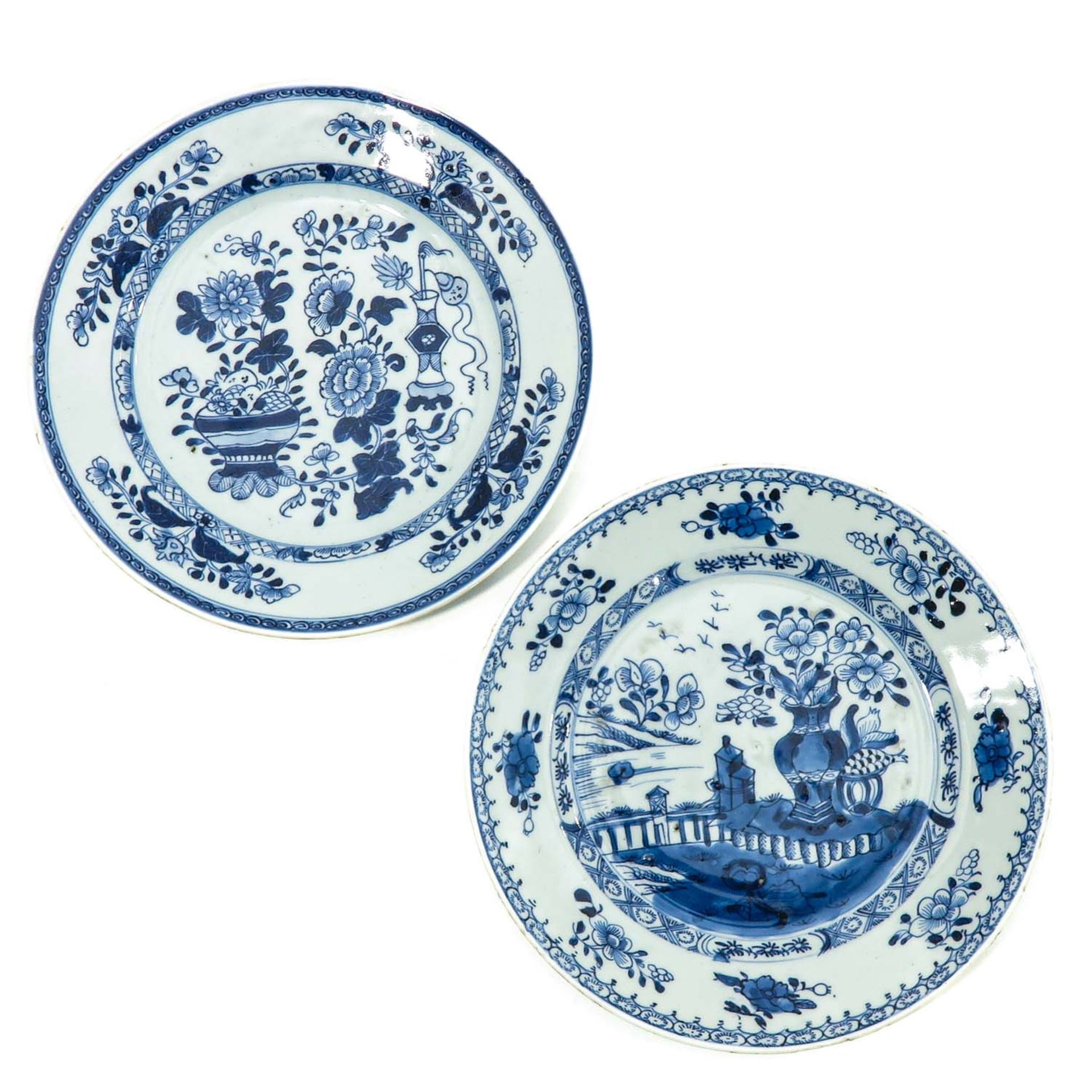 A Collection of 6 Blue and White Plates - Image 5 of 10