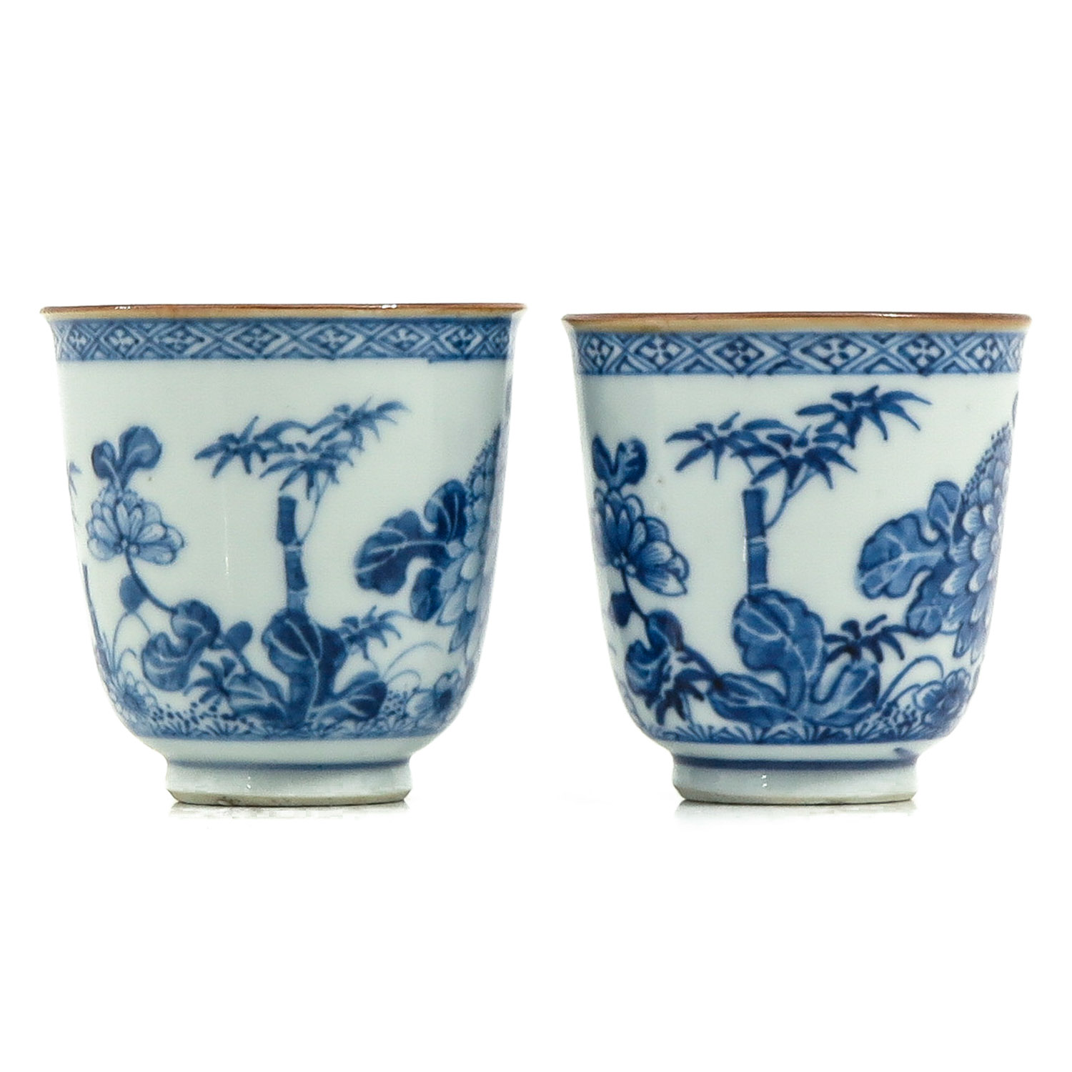 A Pair of Blue and White Cups and Saucers - Image 4 of 10
