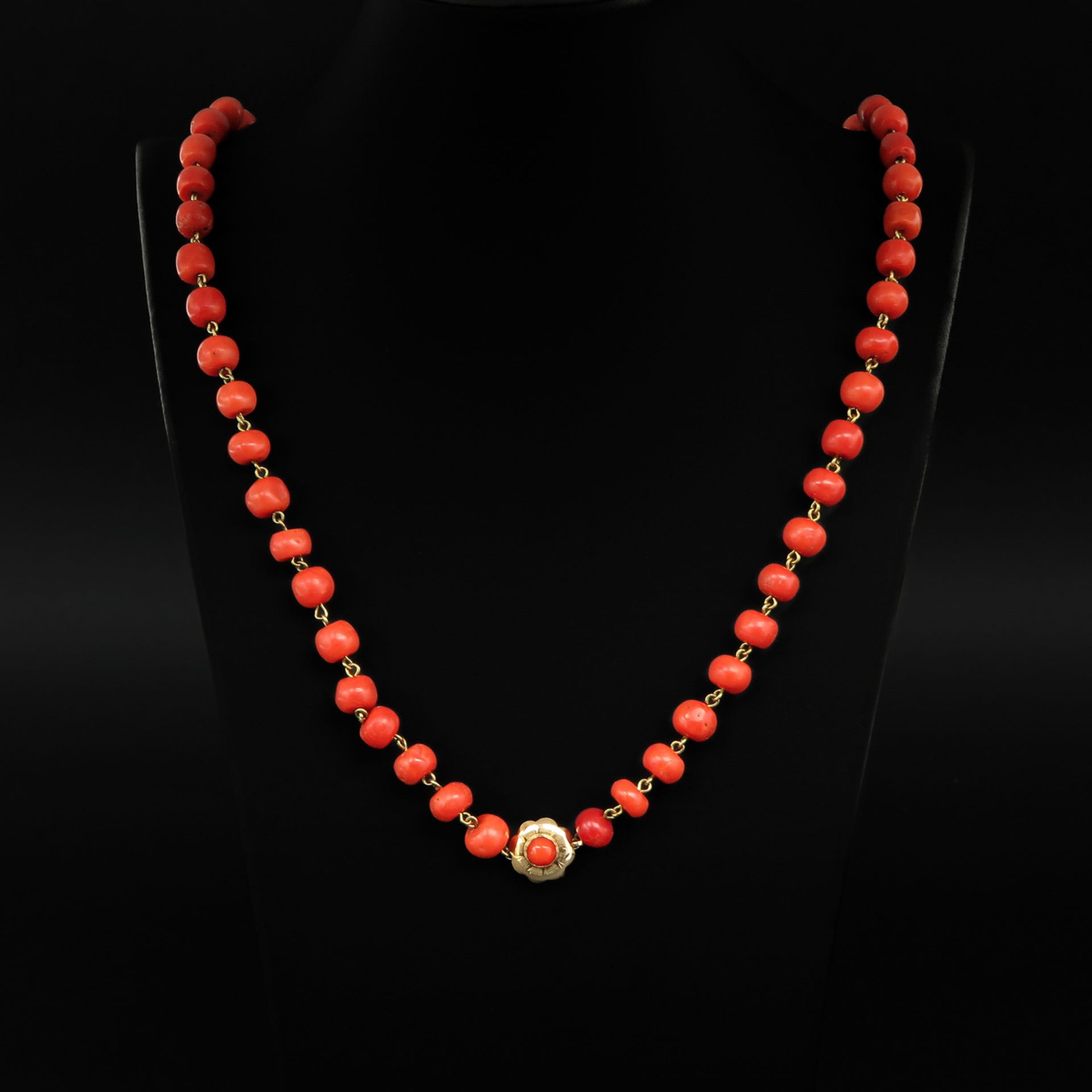 A Single Strand 19th Century Red Coral Necklace