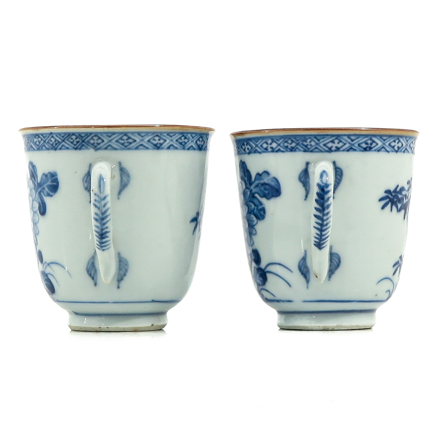 A Pair of Blue and White Cups and Saucers - Image 2 of 10