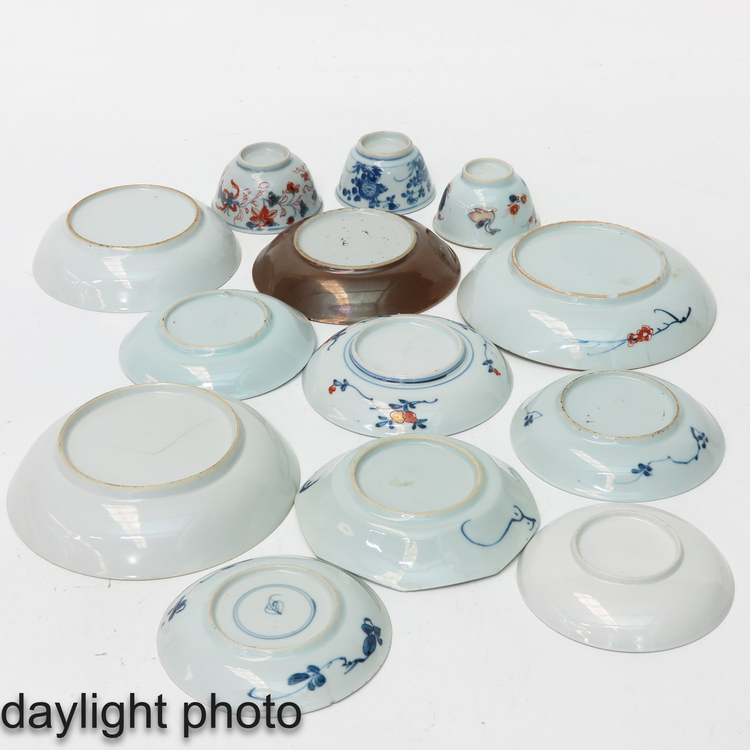 A Collection of Cups and Saucers - Image 10 of 10