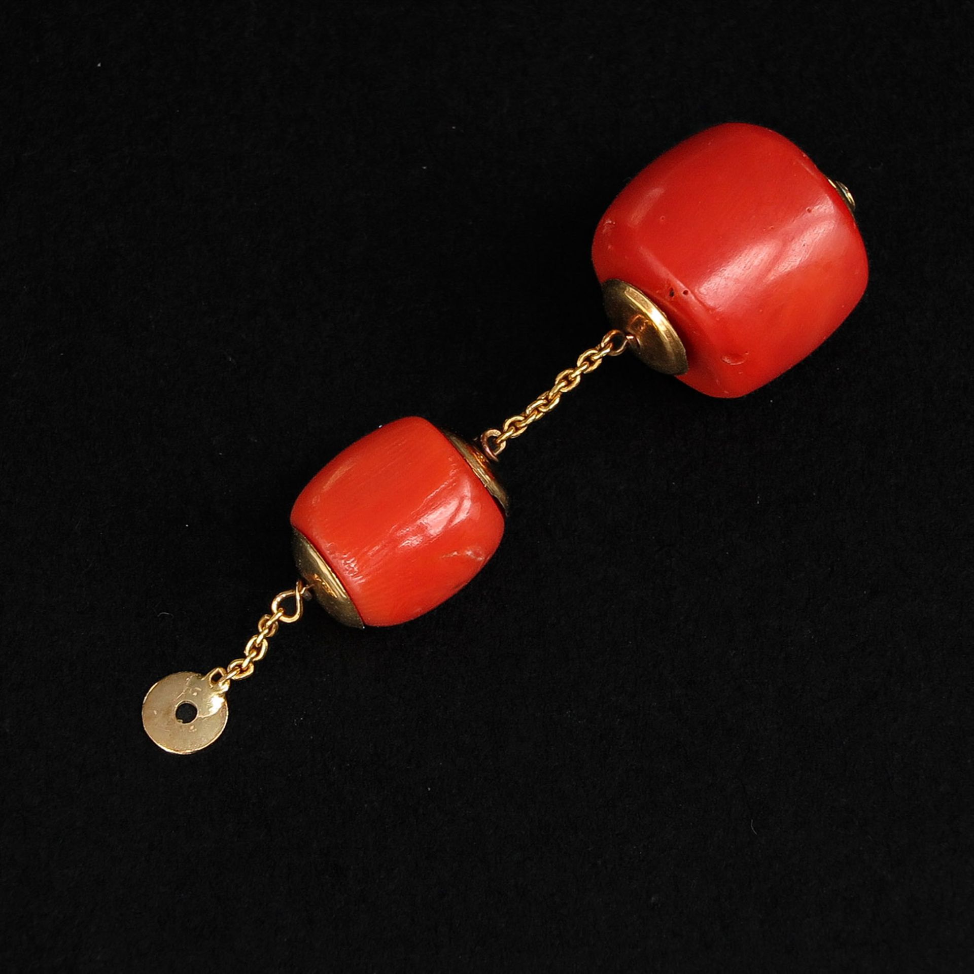 A 19th Century Red Coral Necklace - Image 6 of 8