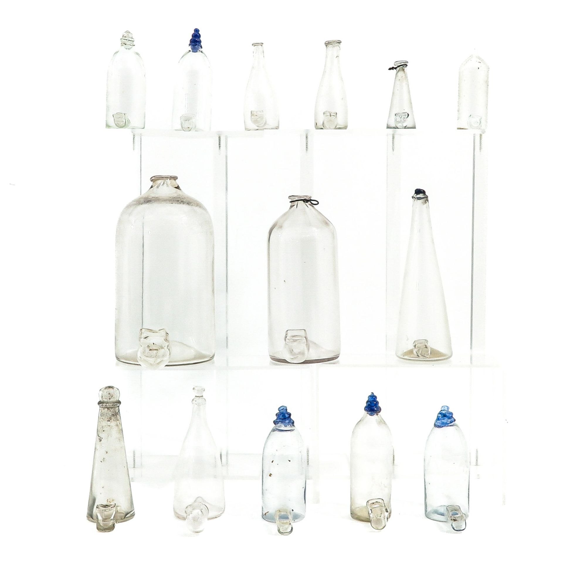 A Collection of Glass Bird Drinking Bottles - Image 4 of 9