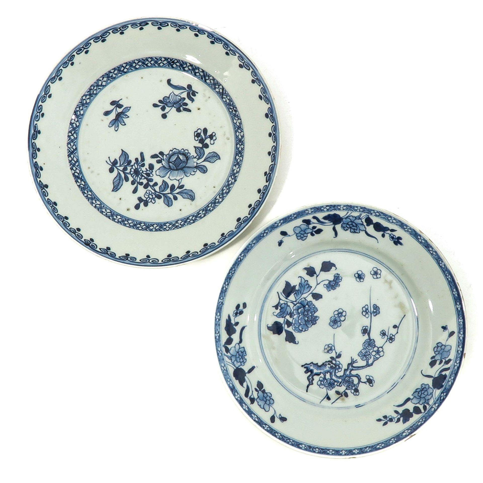 A Collection of 7 Blue and White Plates - Image 3 of 10