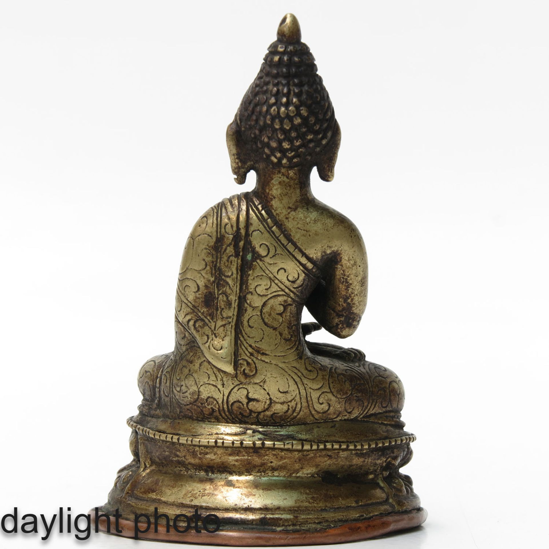 A Small Bronze Buddha - Bild 10 aus 10