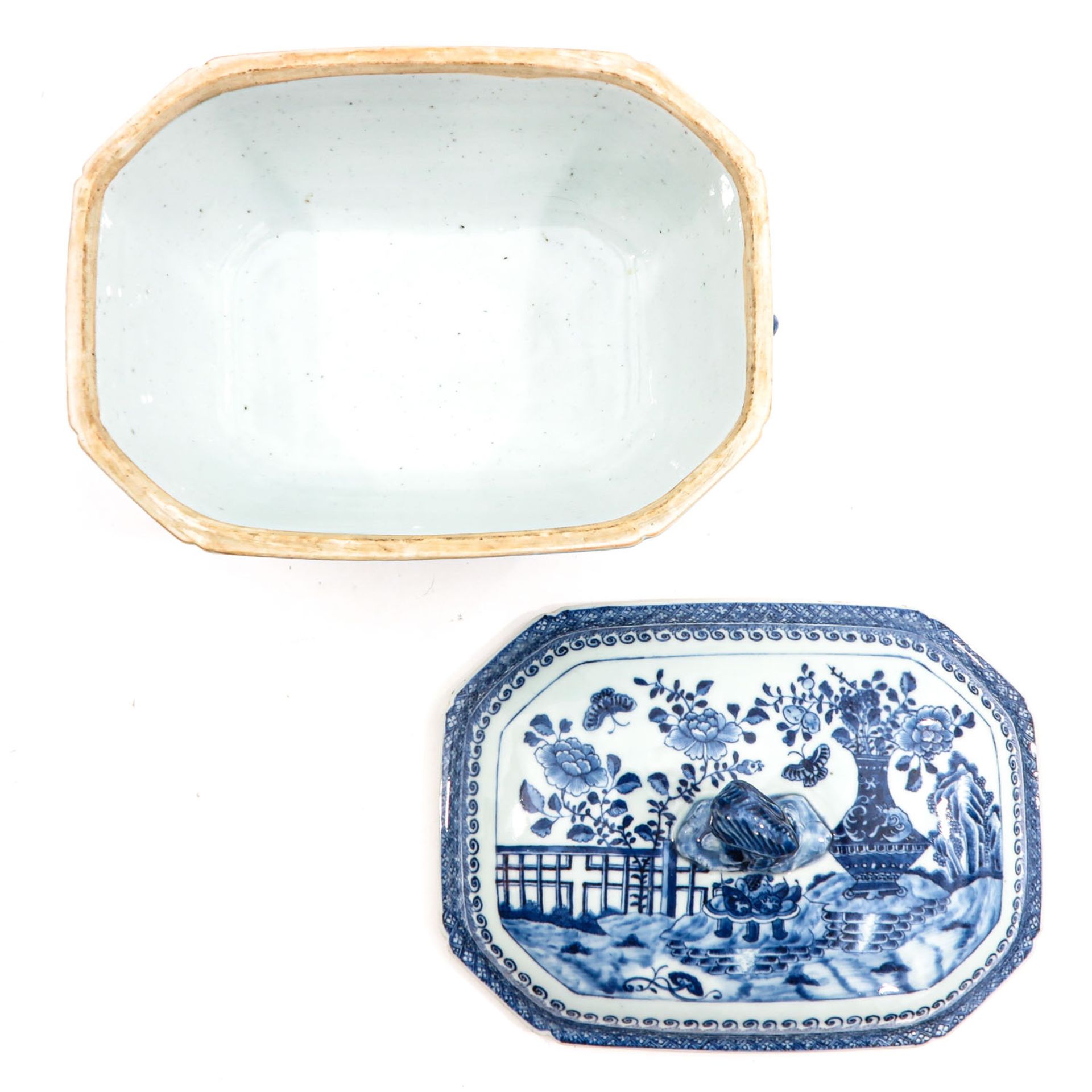 A Blue and White Tureen and Under Plate - Image 5 of 10