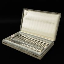 A Silver Cutlery Fish Set