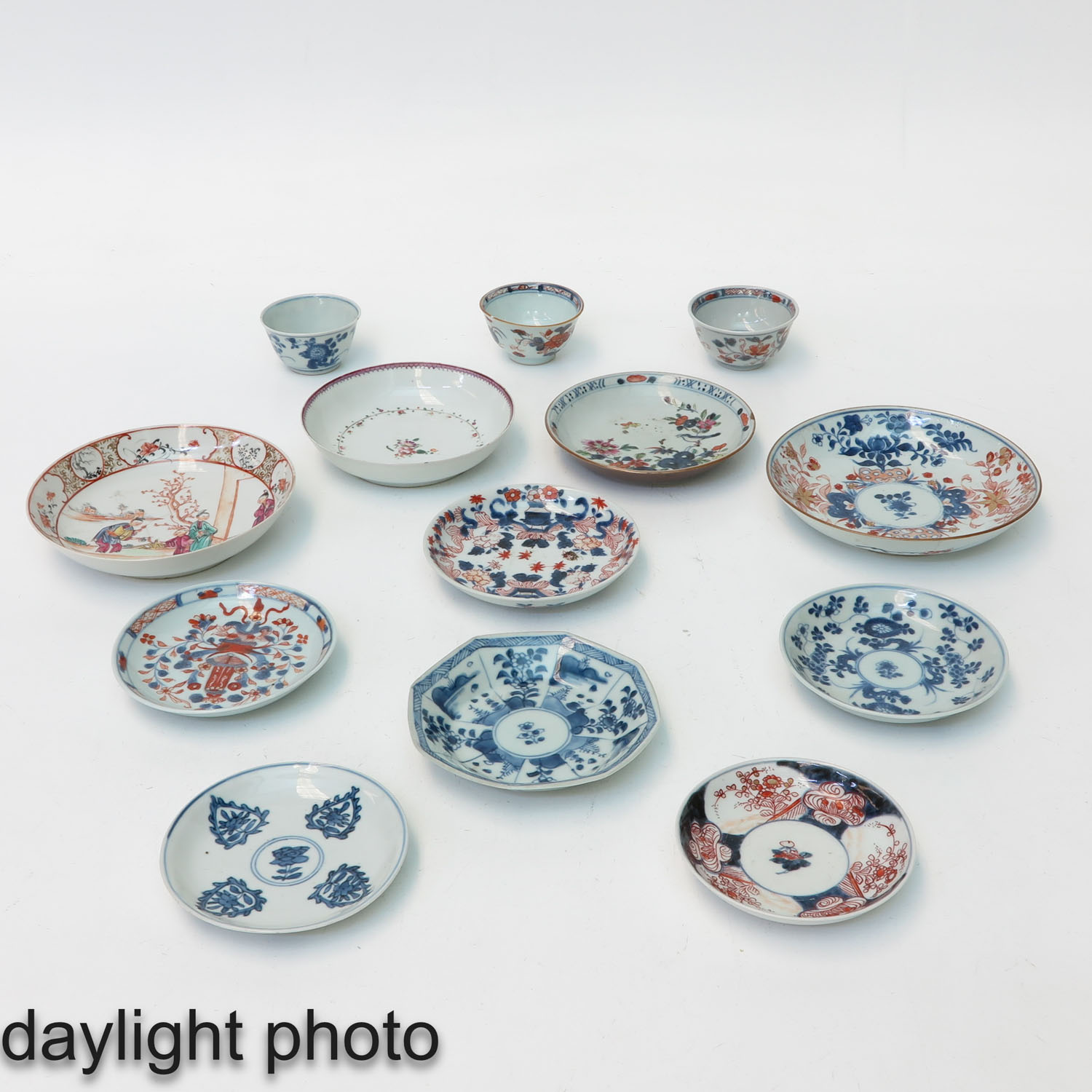 A Collection of Cups and Saucers - Image 9 of 10