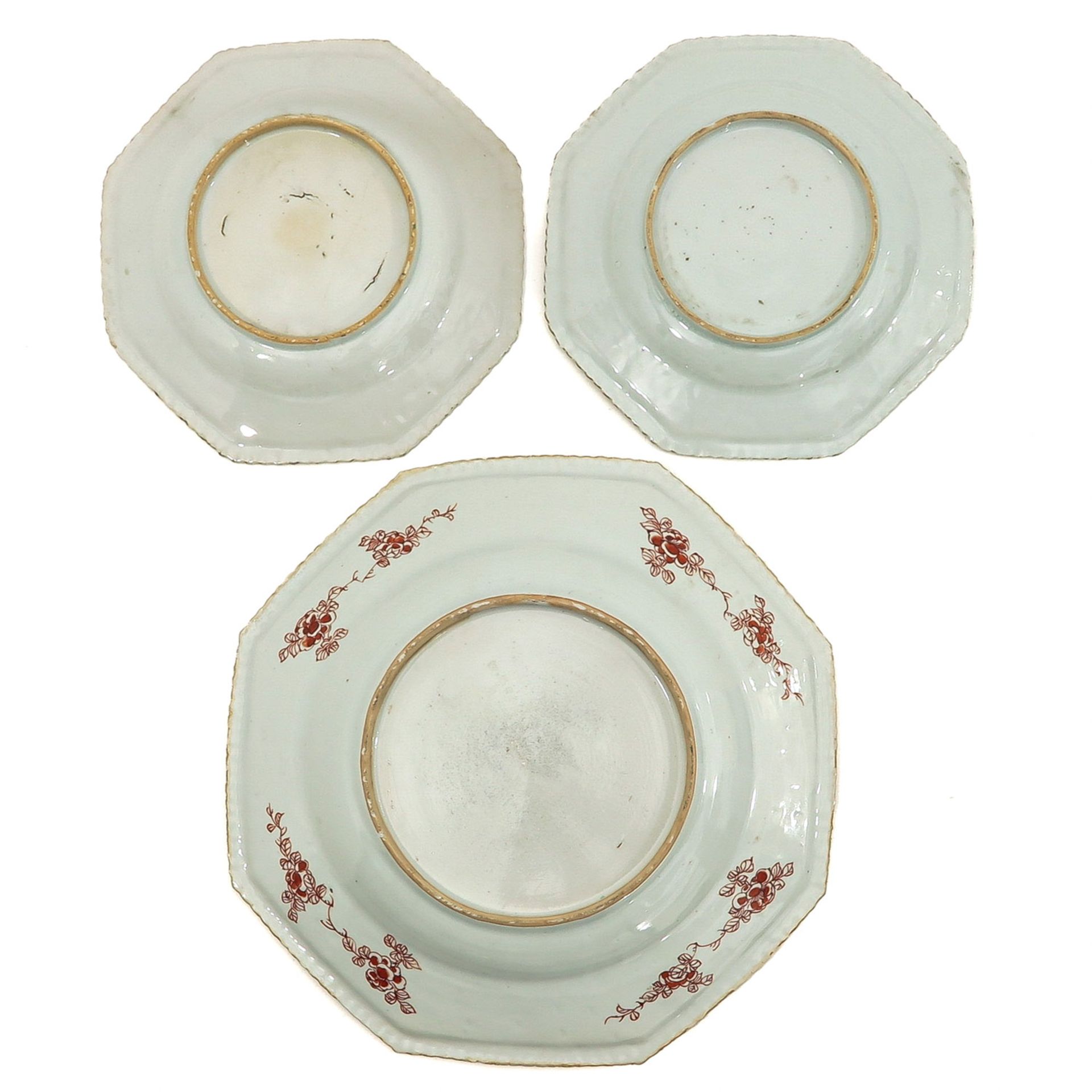 A Collection of 3 Plates - Image 2 of 10