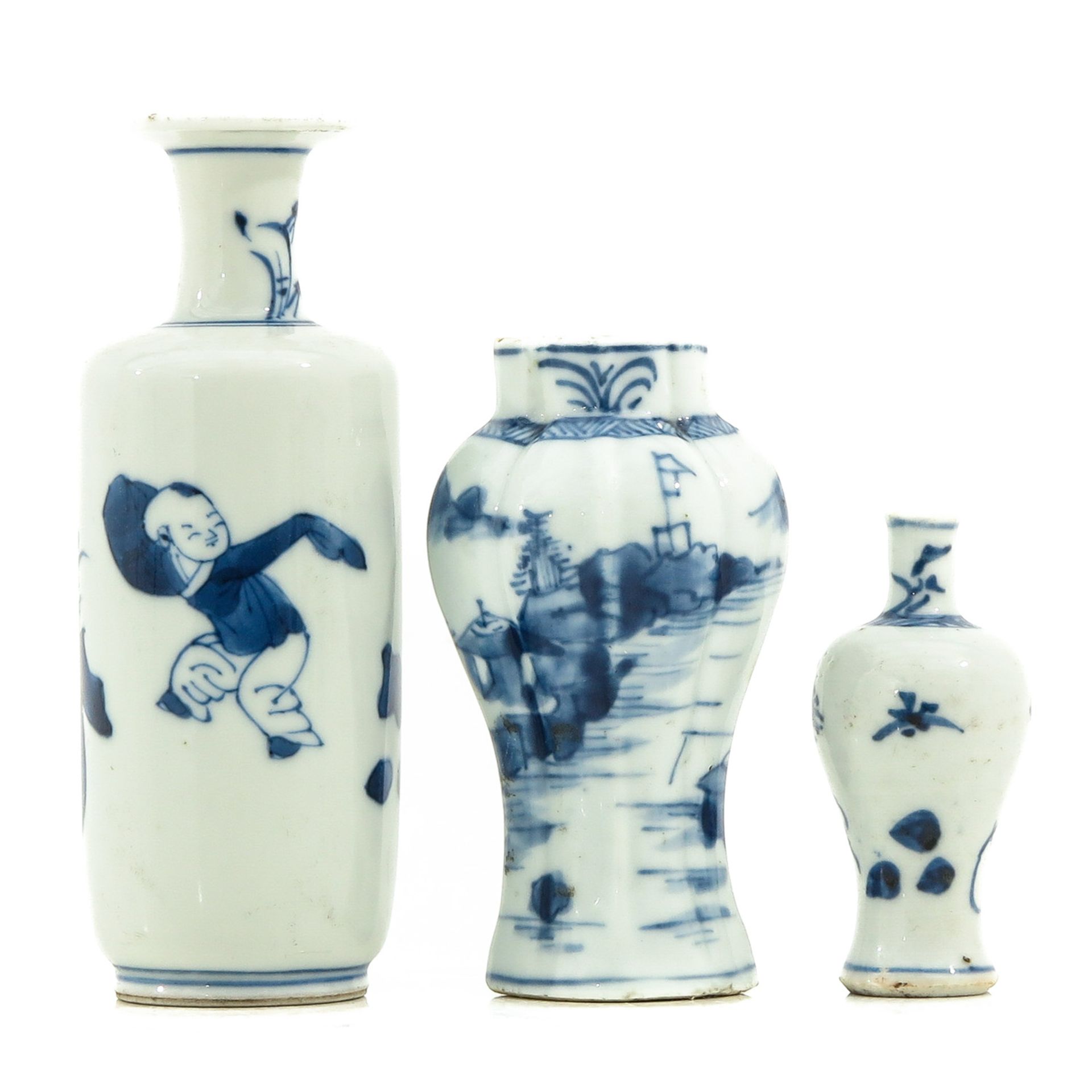 A Collection of 3 Miniature Vases - Image 3 of 10