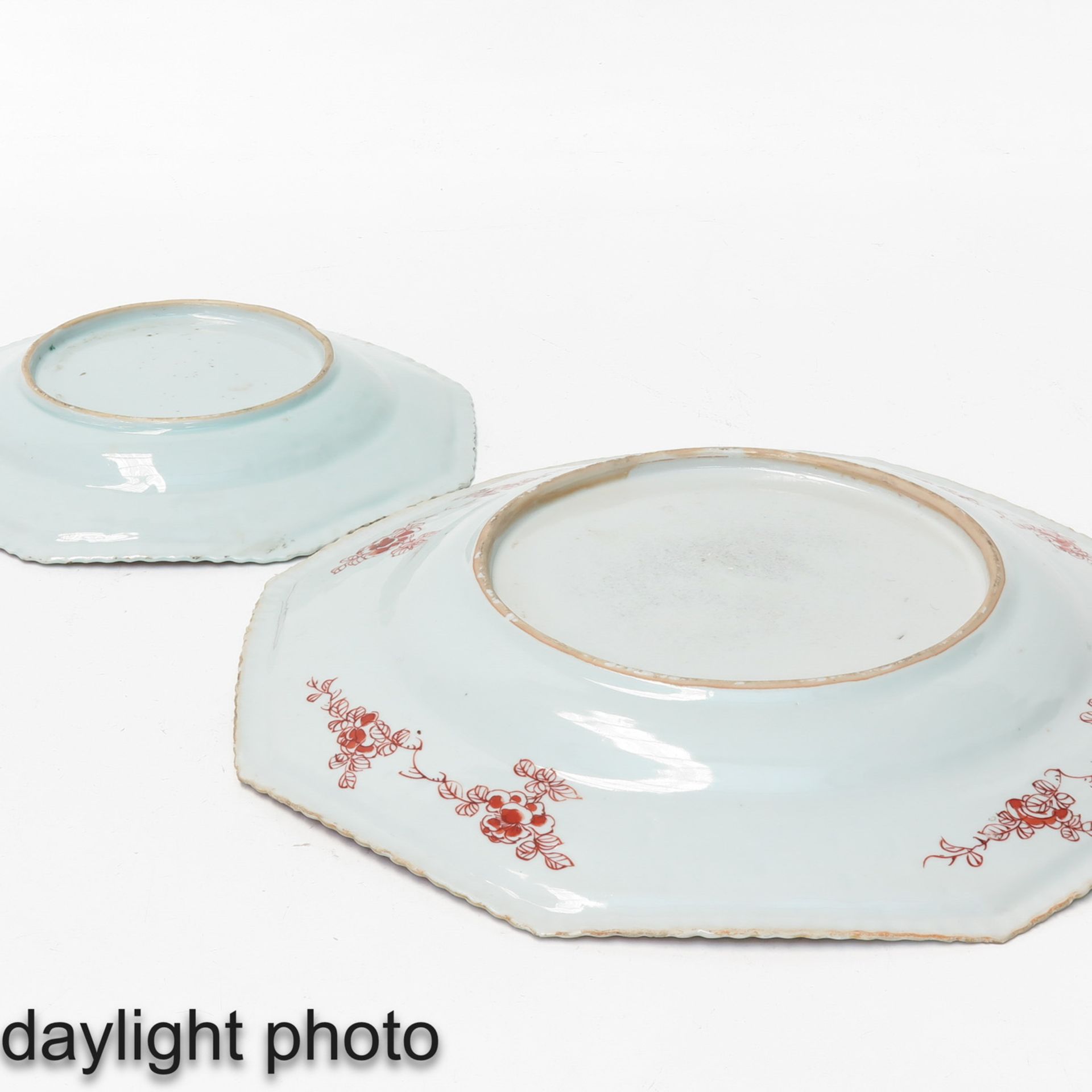 A Collection of 3 Plates - Image 10 of 10