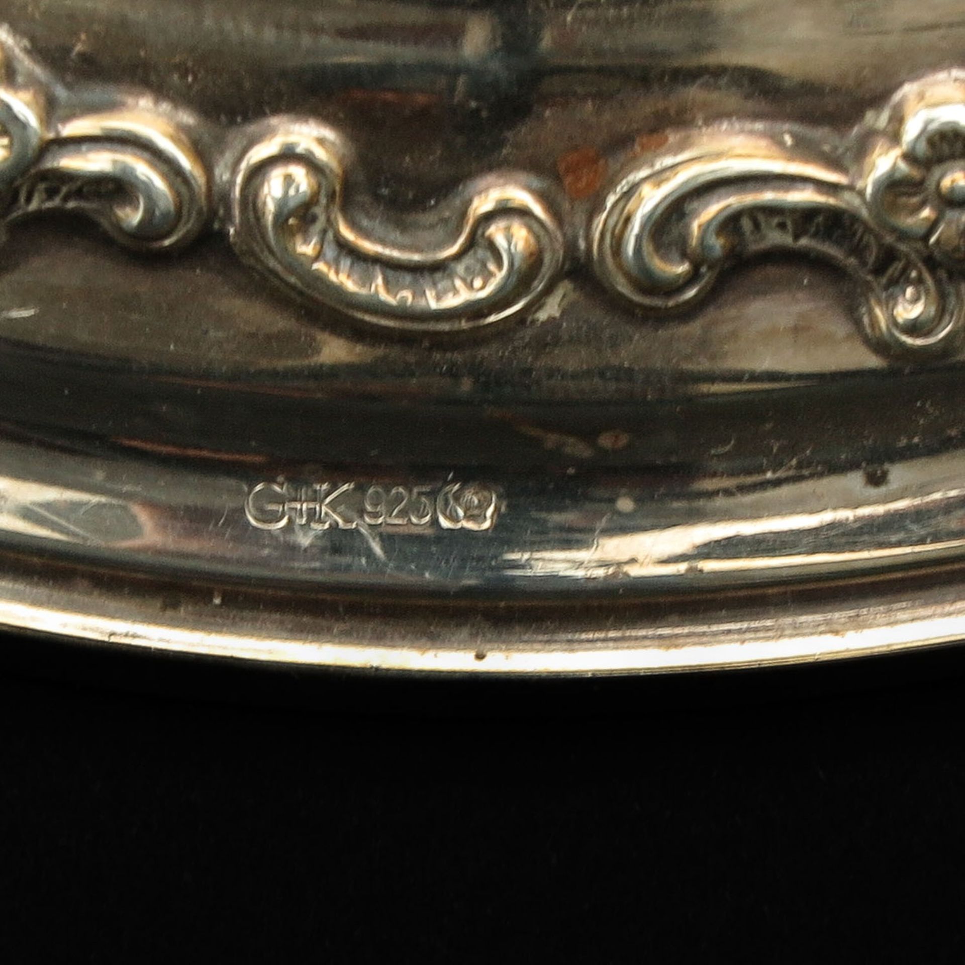 A Silver Kettle with Comfort - Image 9 of 9