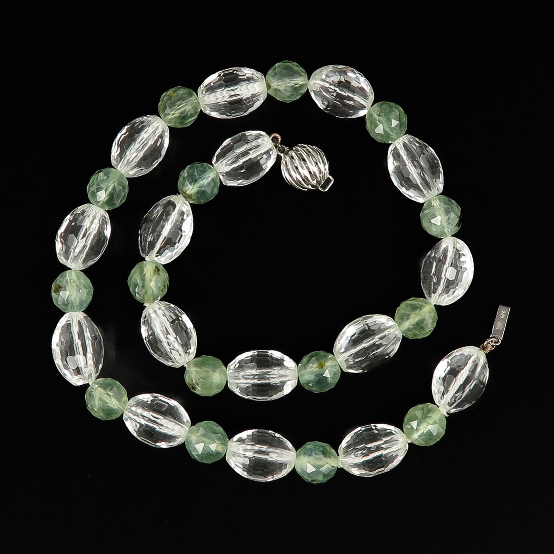 A Rock Crystal Necklace with 14KG Clasp - Image 2 of 6