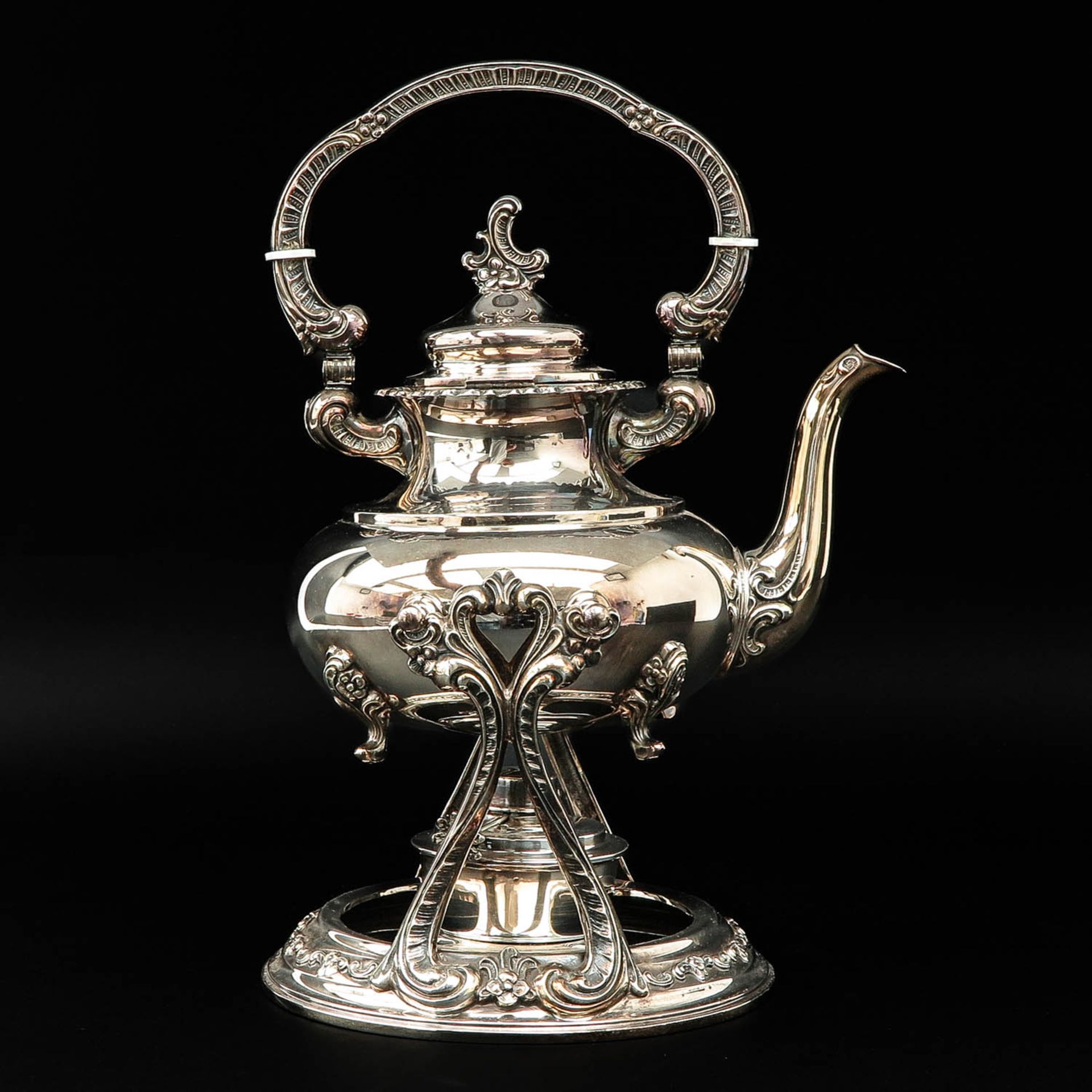A Silver Kettle with Comfort - Image 4 of 9