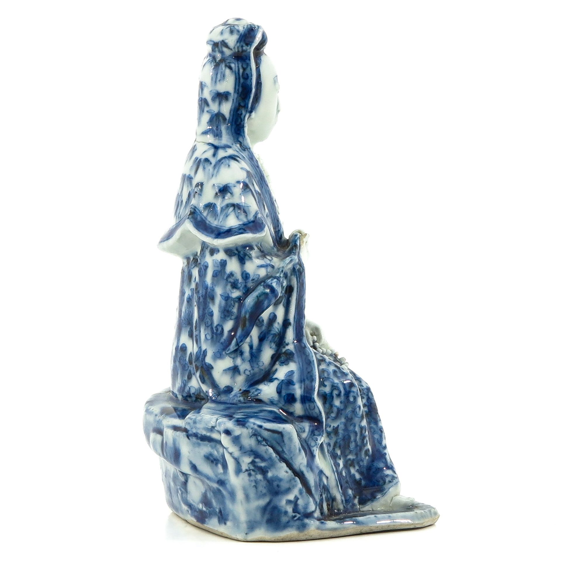 A Blue and White Chinese Quanyin Sculpture - Image 4 of 9