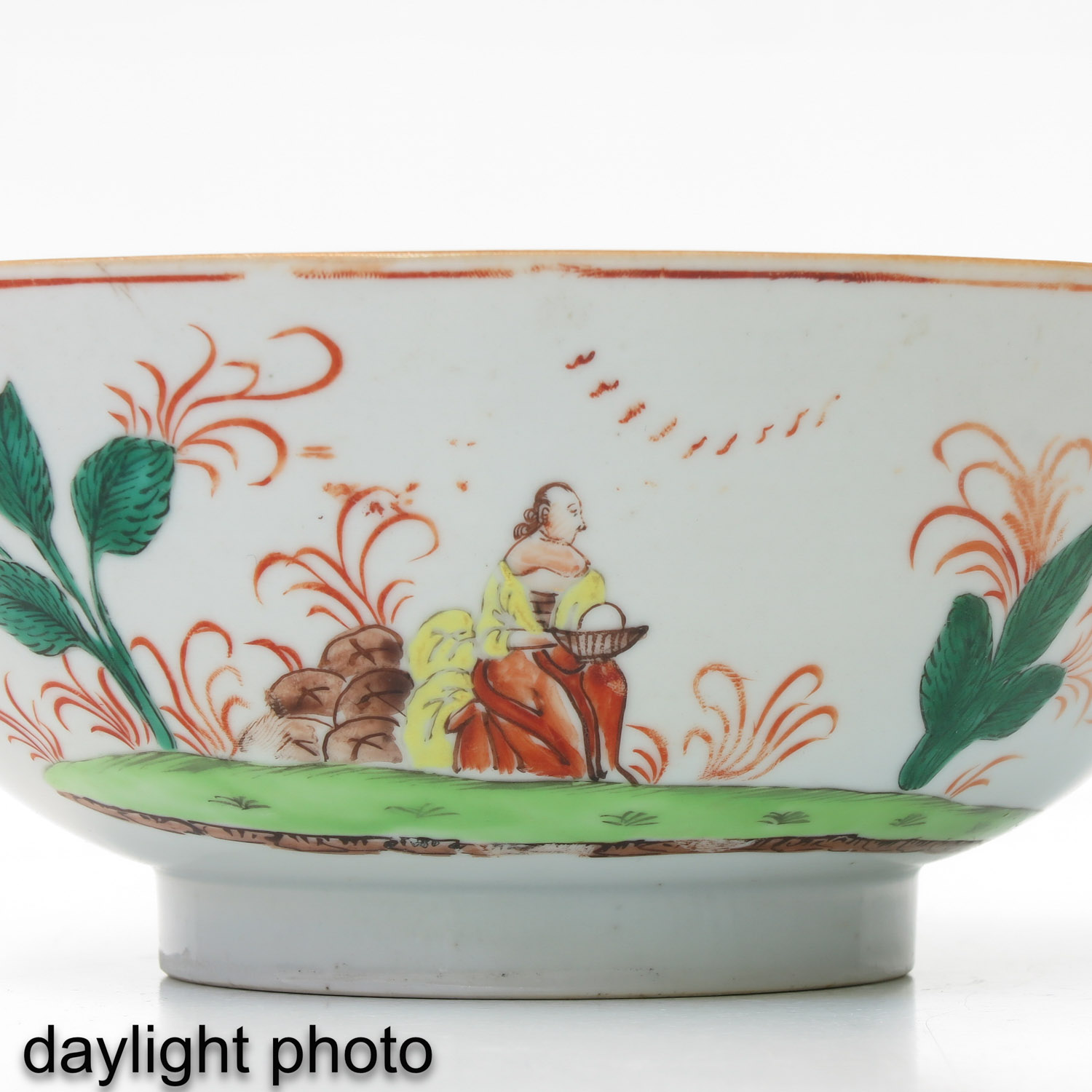 A Pair of Polychrome Decor Bowls - Image 9 of 9