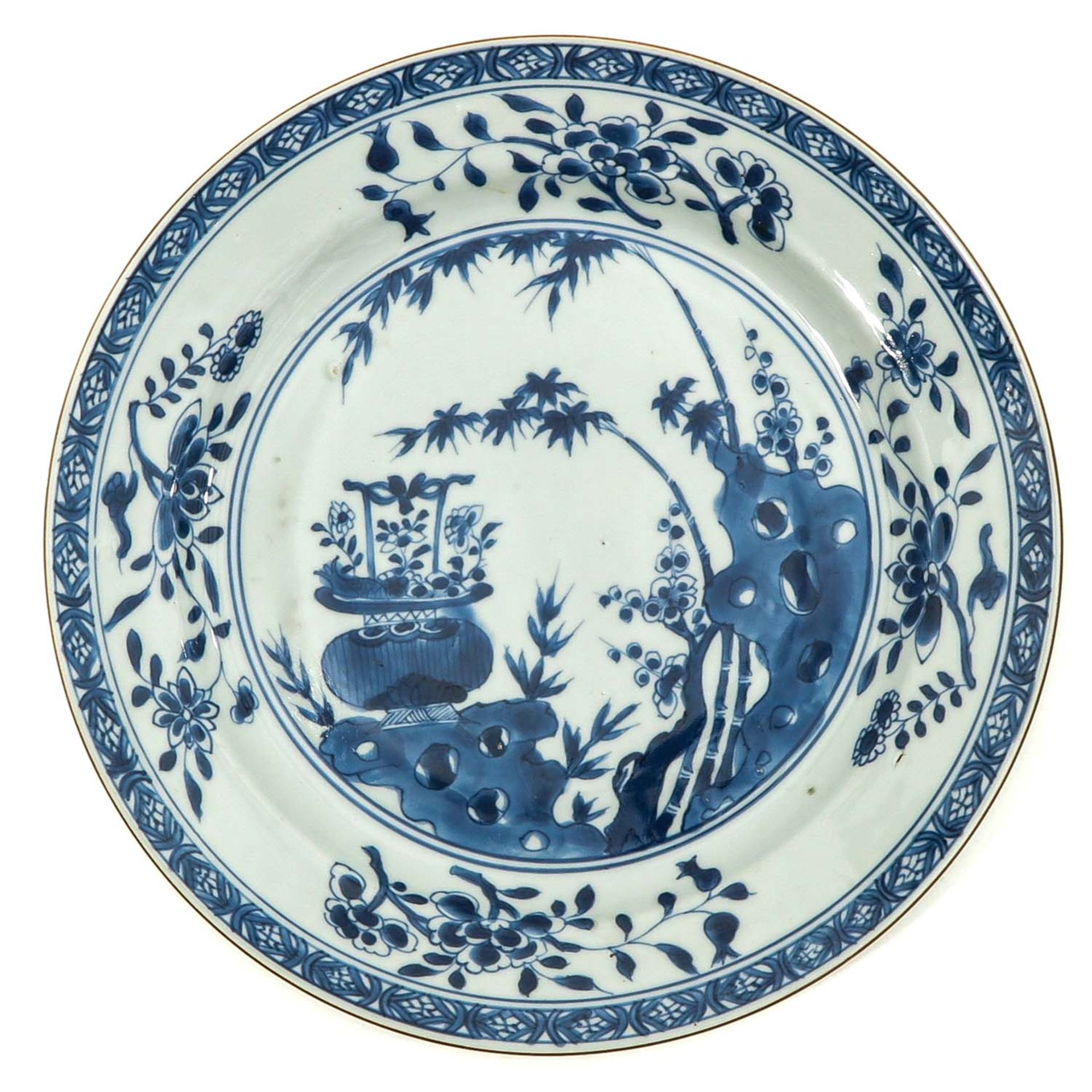 A Lot of 2 Blue and White Plates - Image 3 of 10