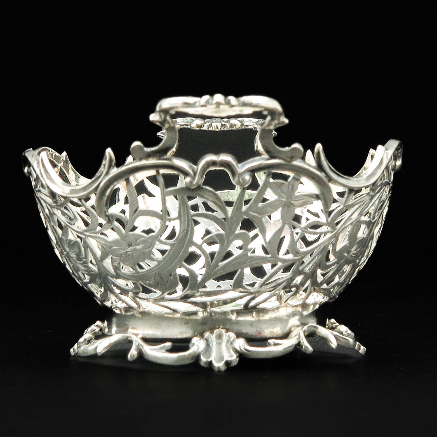 A Silver Bon Bon Basket - Image 4 of 9