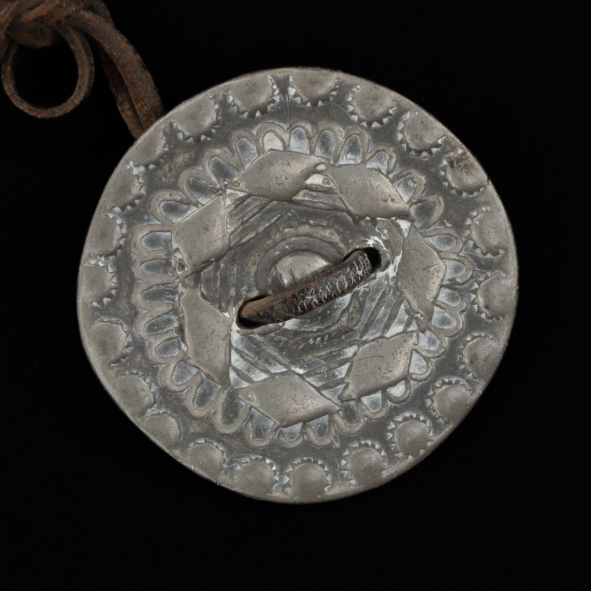 A Lot of Wood and Pewter Buckles or Broekstukken - Image 6 of 7