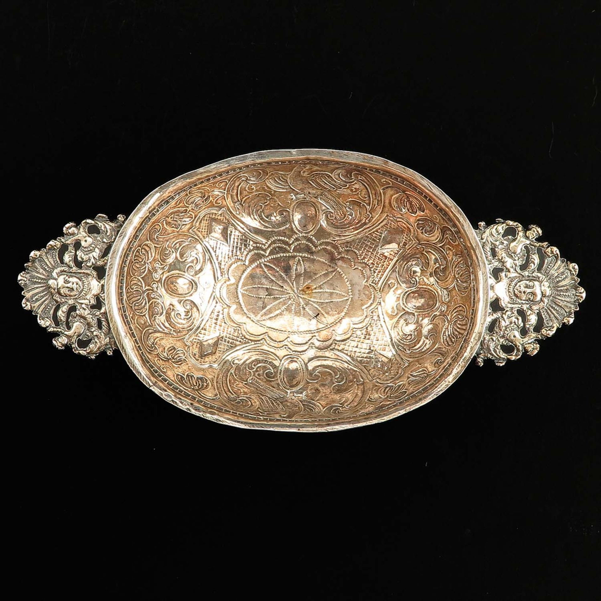 An 18th Century Brandy Bowl - Image 5 of 9