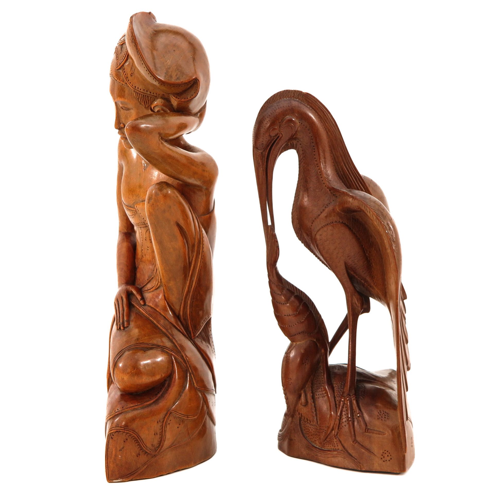 A Lot of 2 Carved Wood Sculptures - Image 2 of 10