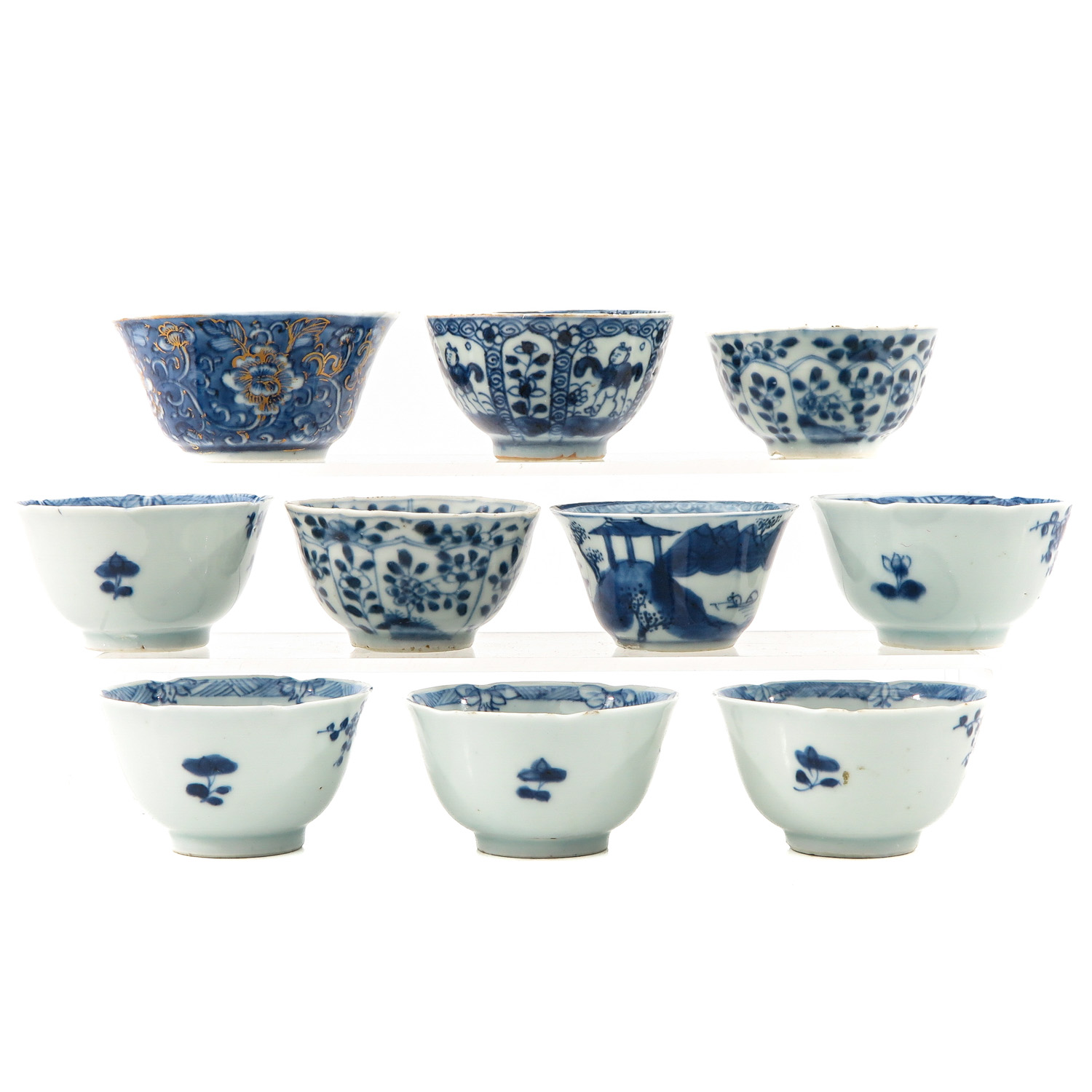 A Collection of Blue and White Cups and Saucers - Image 3 of 10