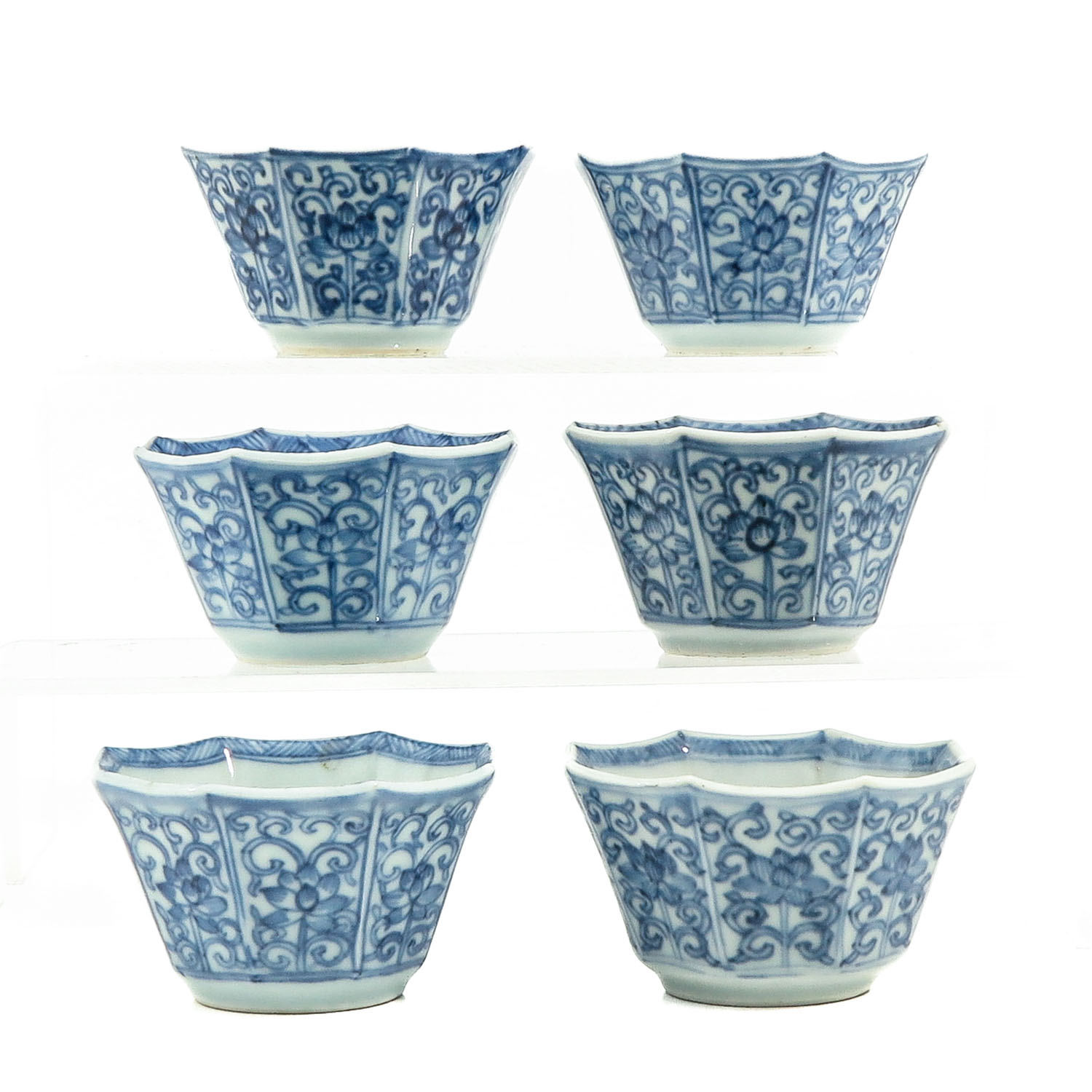 A Series of Blue and White Cups and Saucers - Image 2 of 10