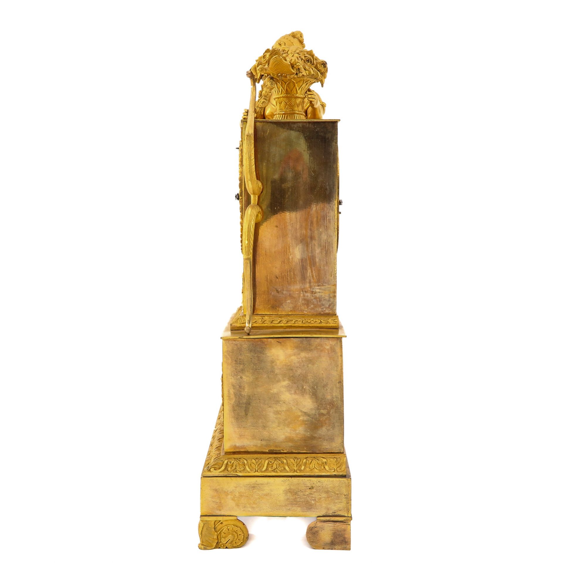 A Fire Gilt French Pendule - Image 2 of 10