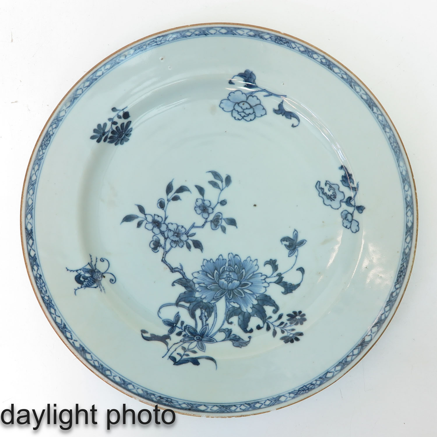 A Series of 3 Blue and White Plates - Image 9 of 10